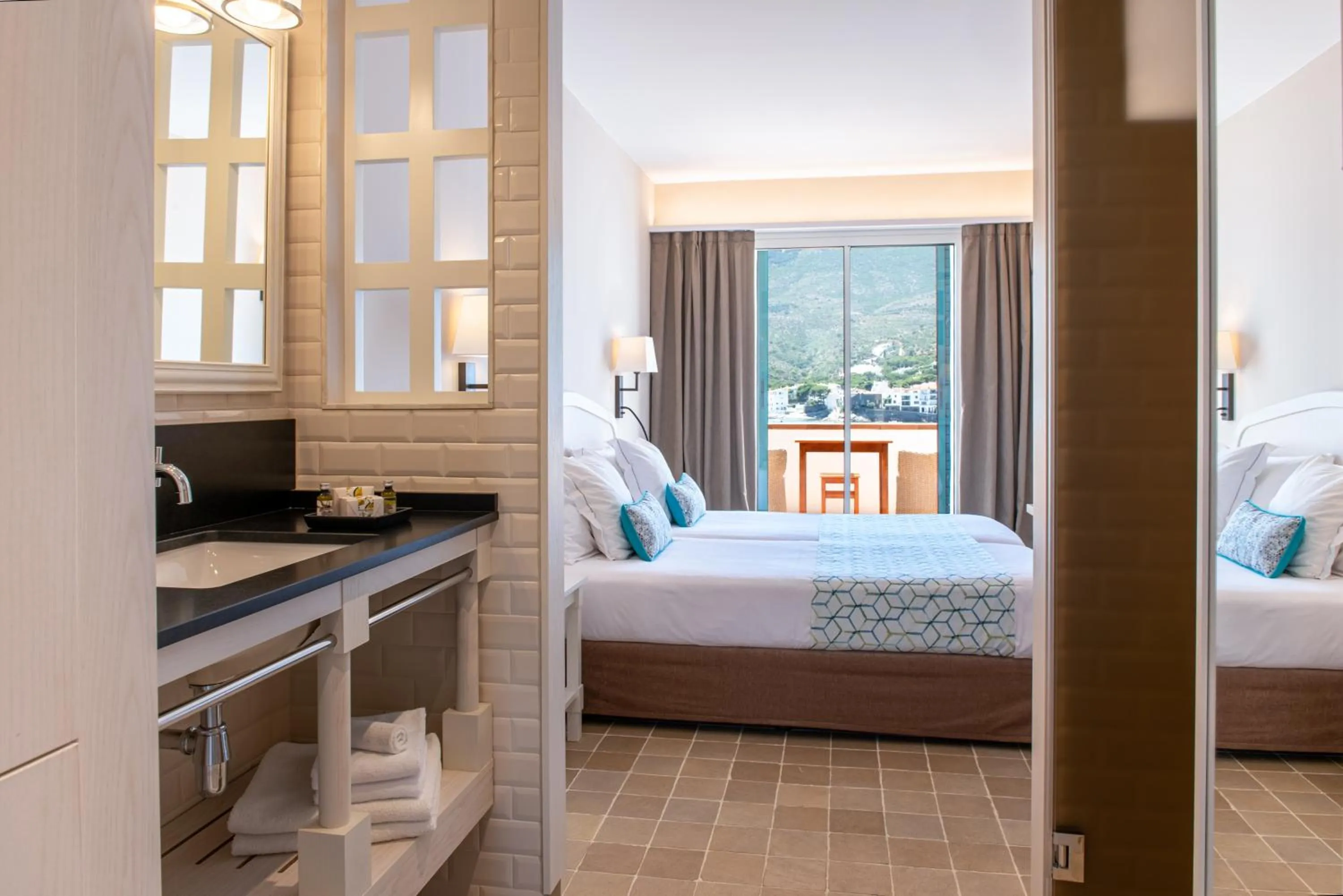 Decorative detail, Bed in Hotel Playa Sol