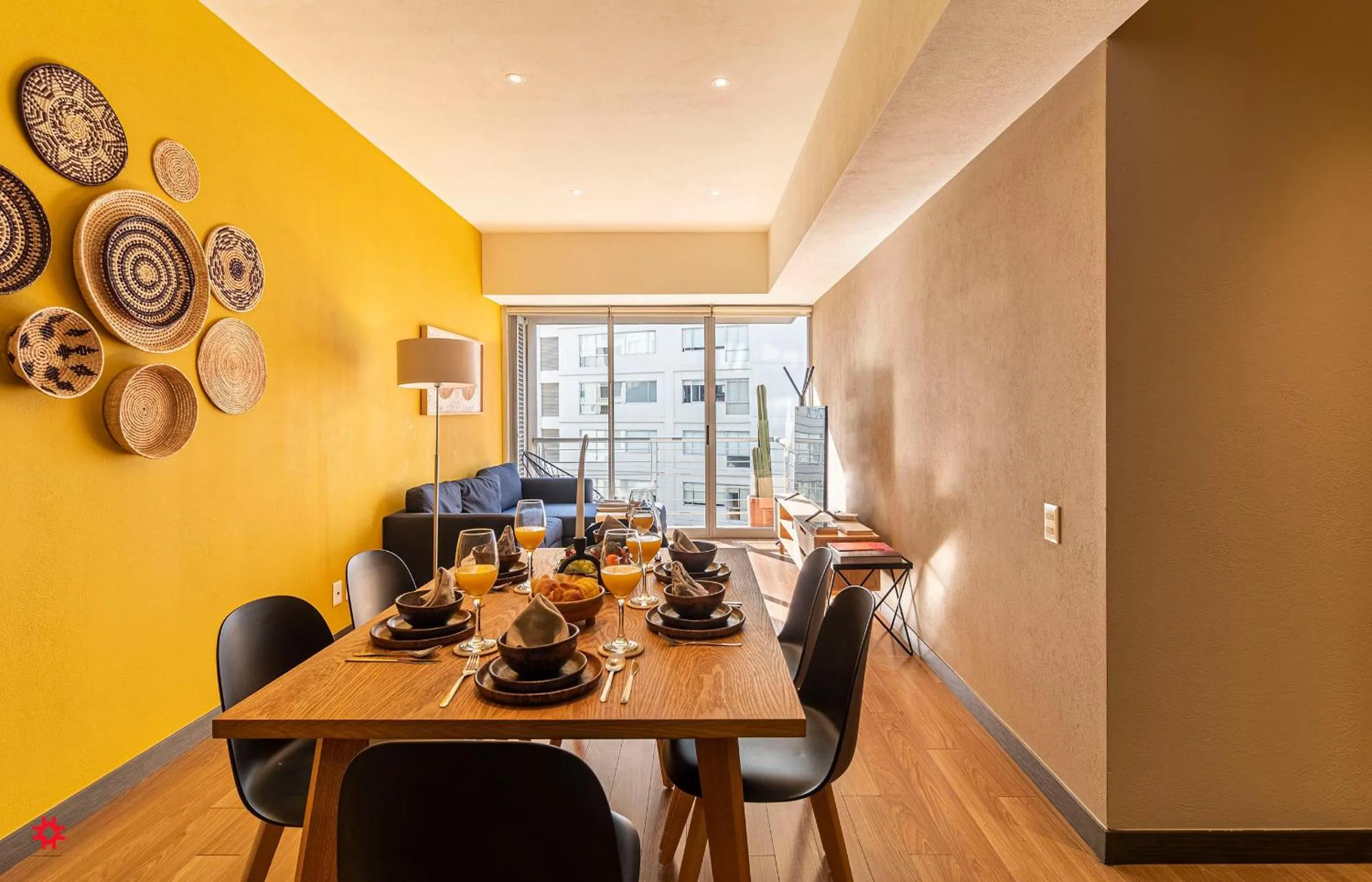 Restaurant/places to eat in Casa Vive Grand by Kukun