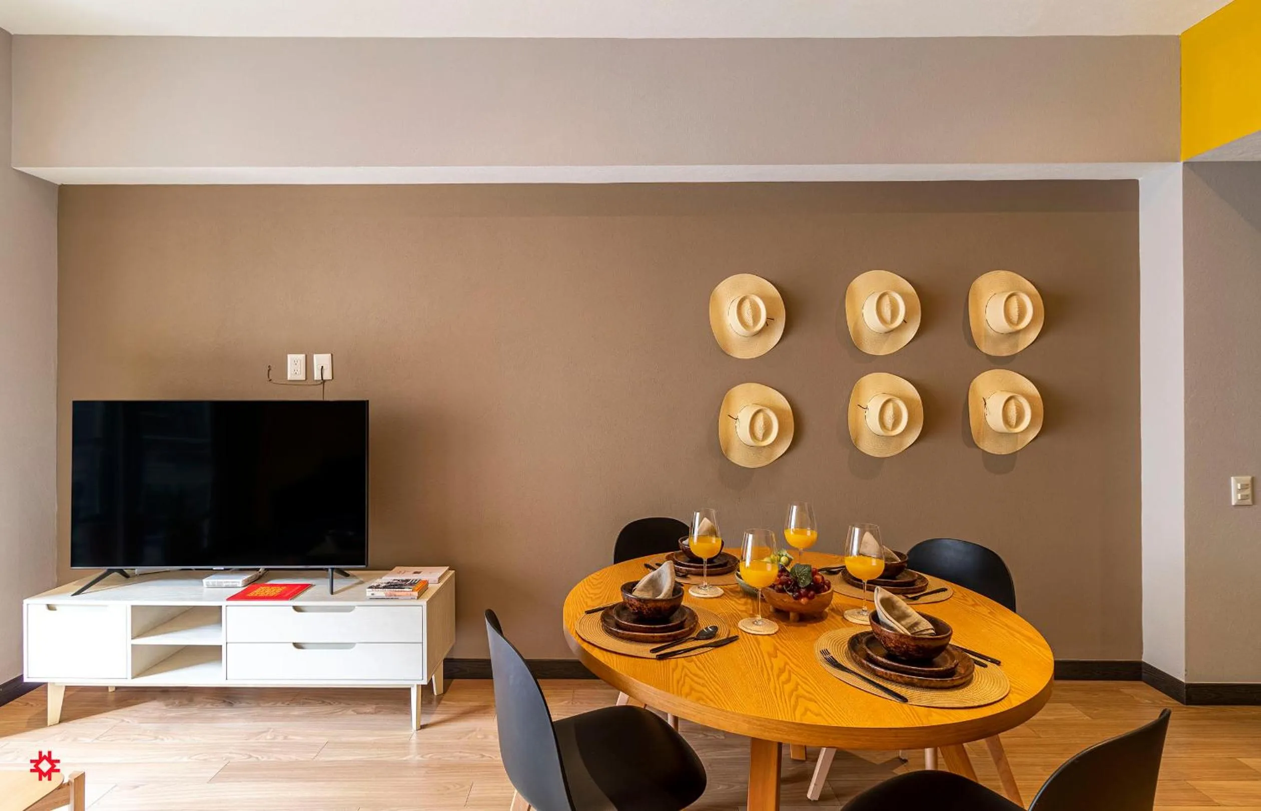 TV and multimedia in Casa Vive Grand by Kukun