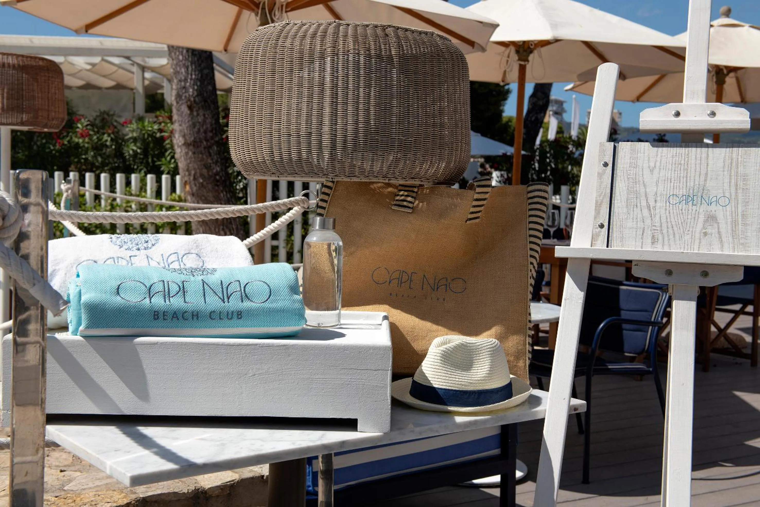 Restaurant/places to eat in Meliá Calviá Beach