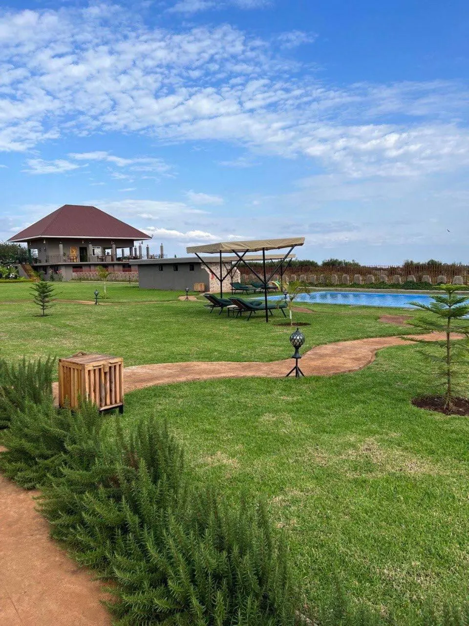 Swimming pool in Heart and Soul Lodge