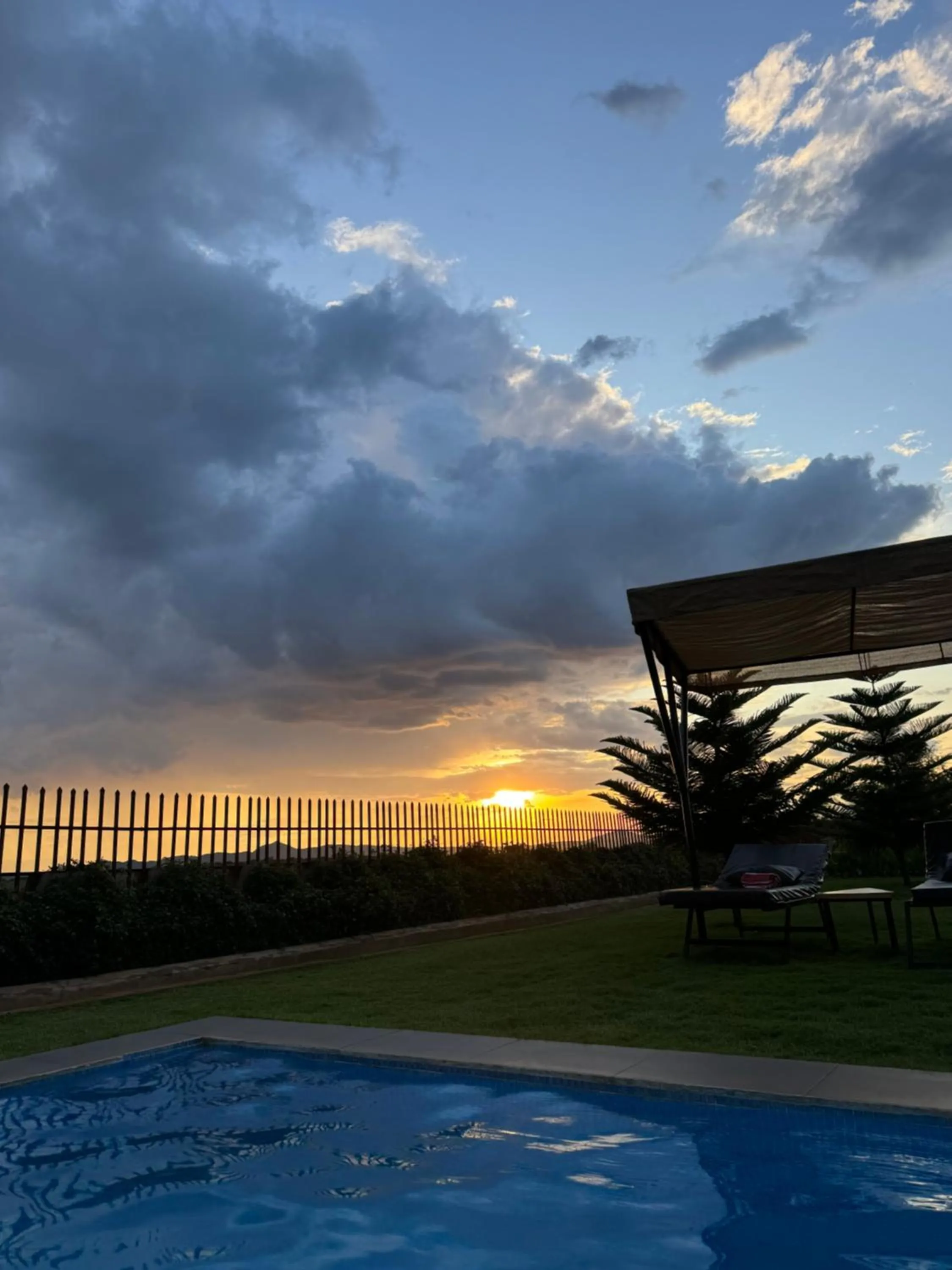 Swimming pool in Heart and Soul Lodge