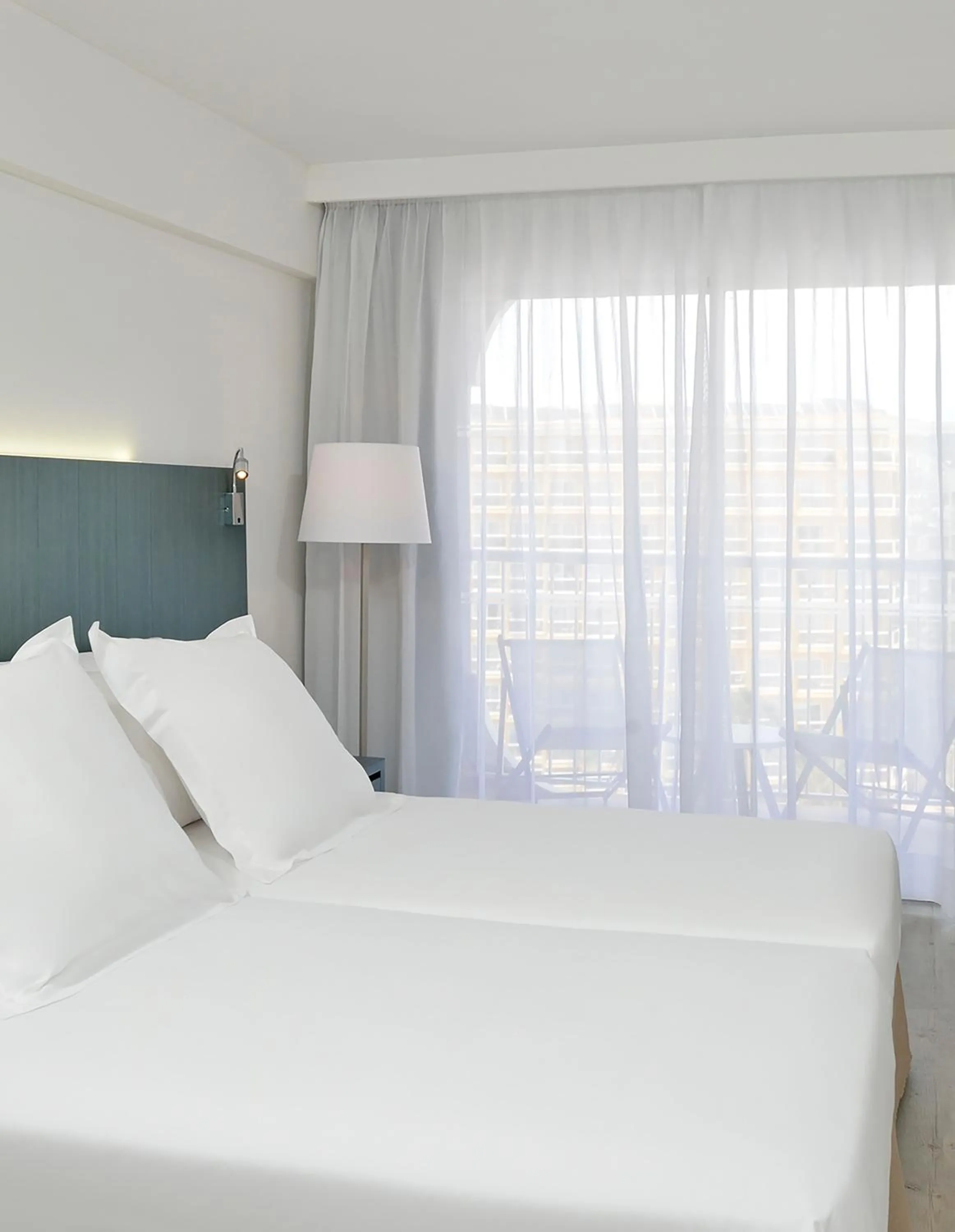 Bed in Sol House The Studio - Calviá Beach - Adults Only