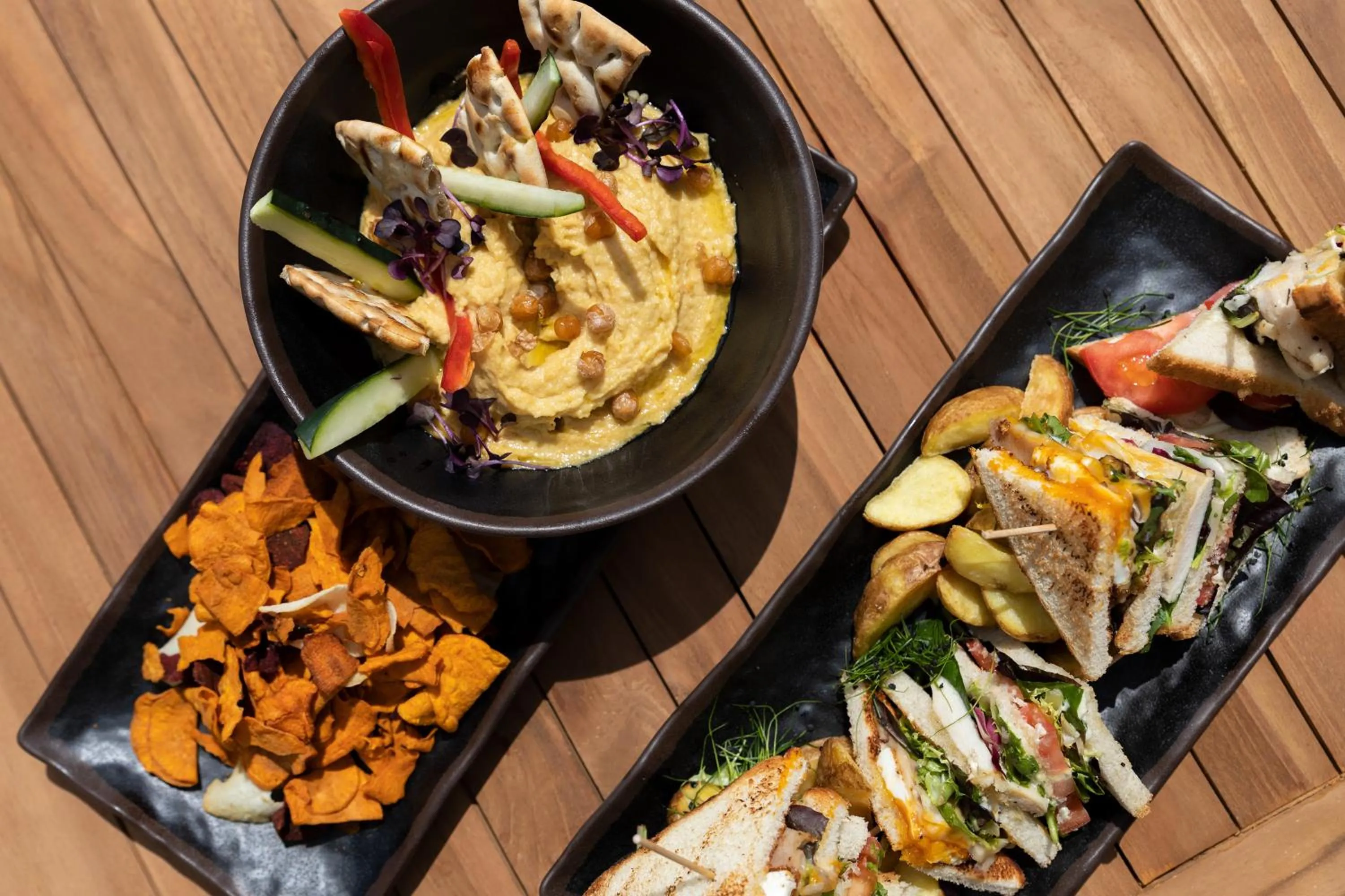 Restaurant/places to eat in Sol House The Studio - Calviá Beach - Adults Only