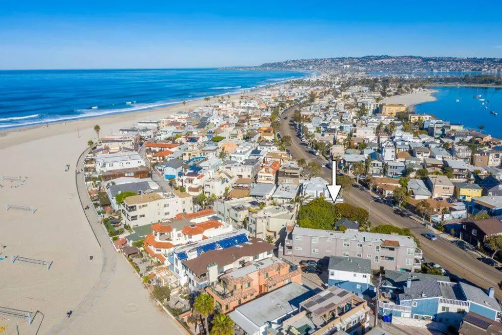 Neighbourhood in Upscale Mission Beach Couples Getaway/Pet Friendly