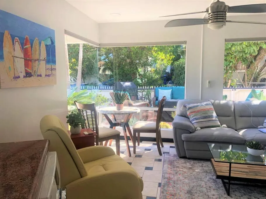 Living room in Upscale Mission Beach Couples Getaway/Pet Friendly