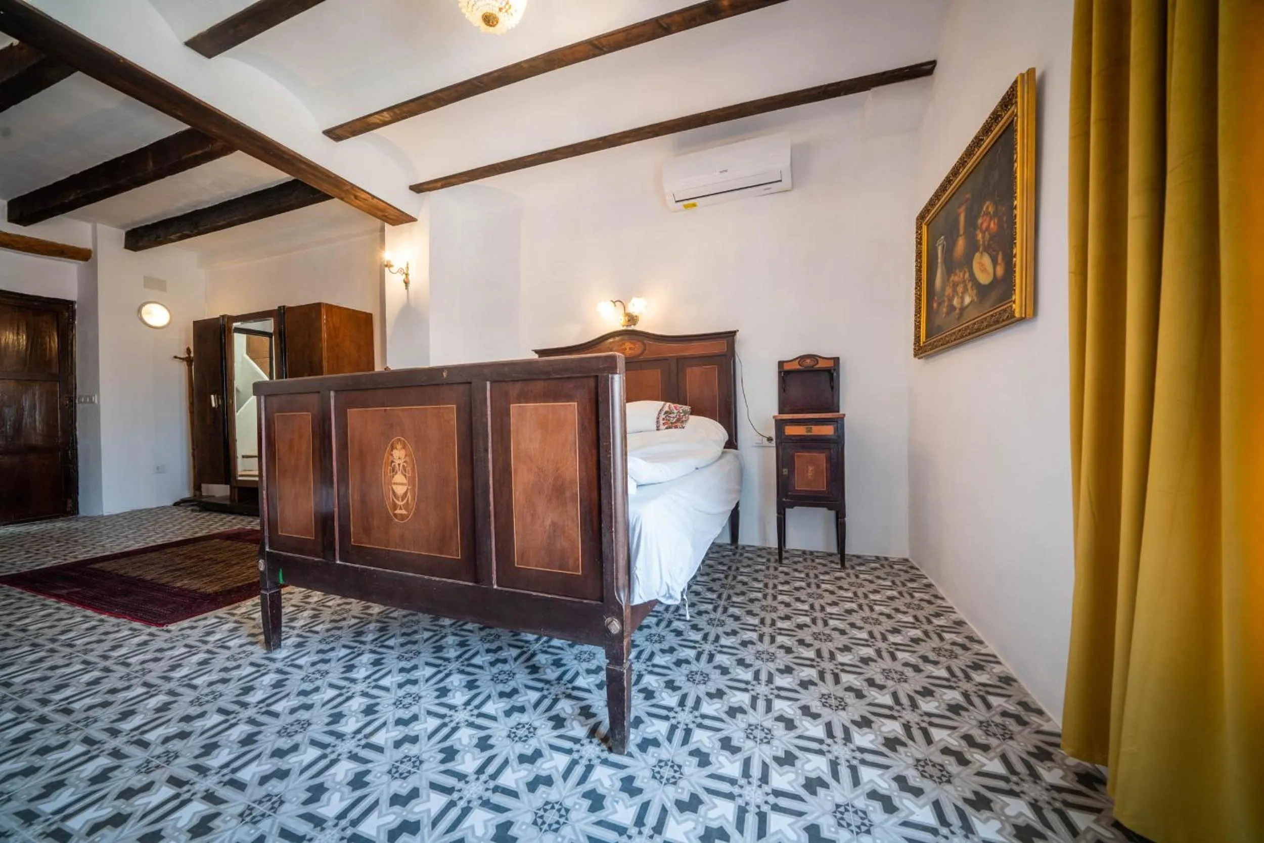 Bed in 7 Pisos Casa Rural de Pueblo