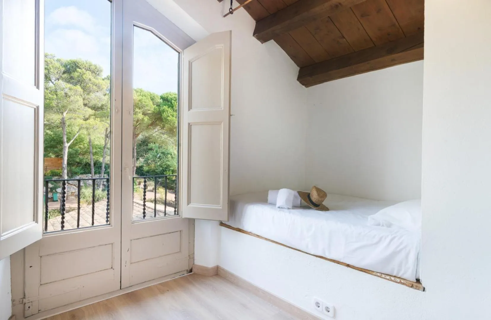 Bed in Mas Ses Vinyes - Adults Only