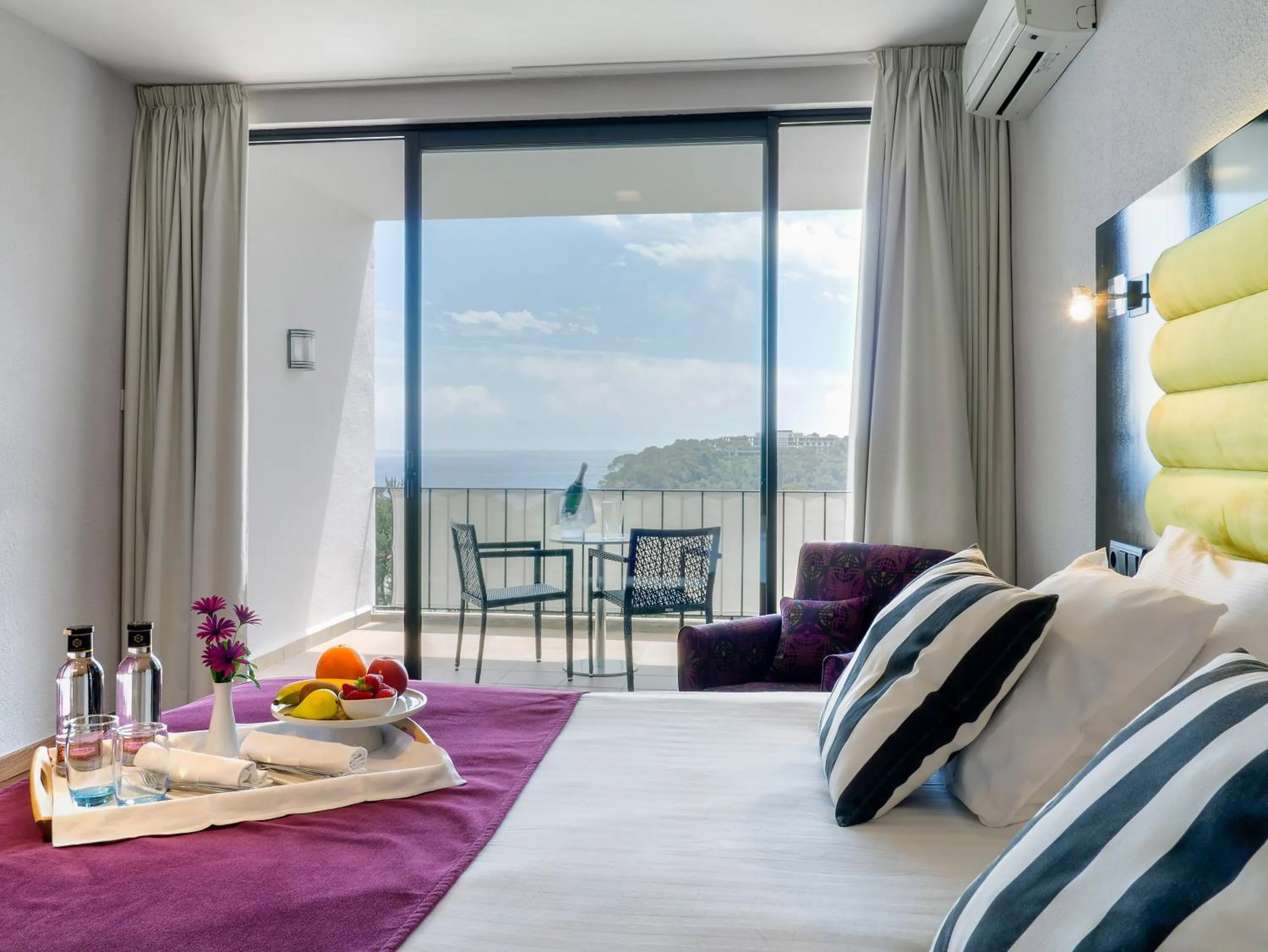 Bed in Hotel Eetu Begur Affiliated by Melia