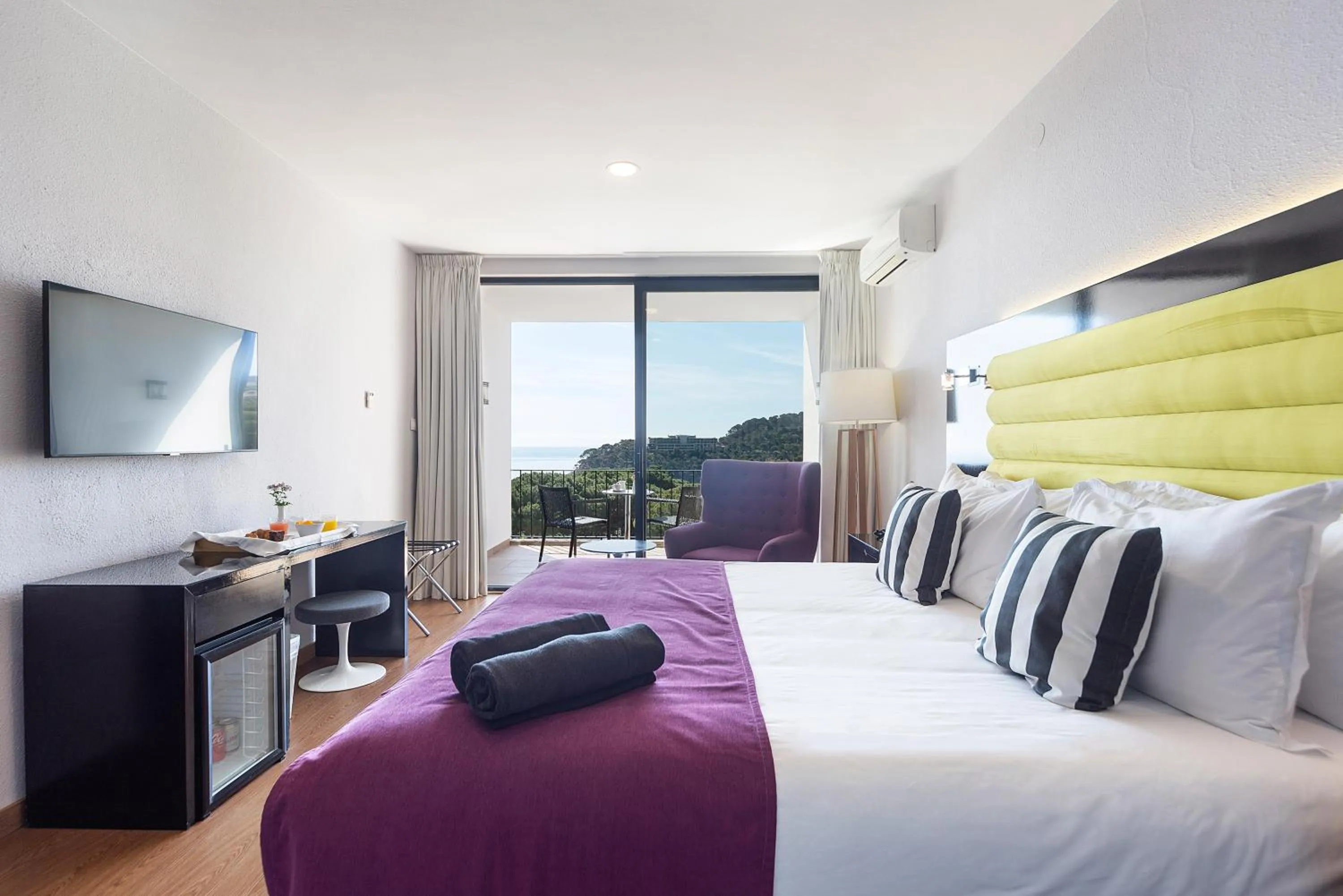 Bed in Hotel Eetu Begur Affiliated by Melia