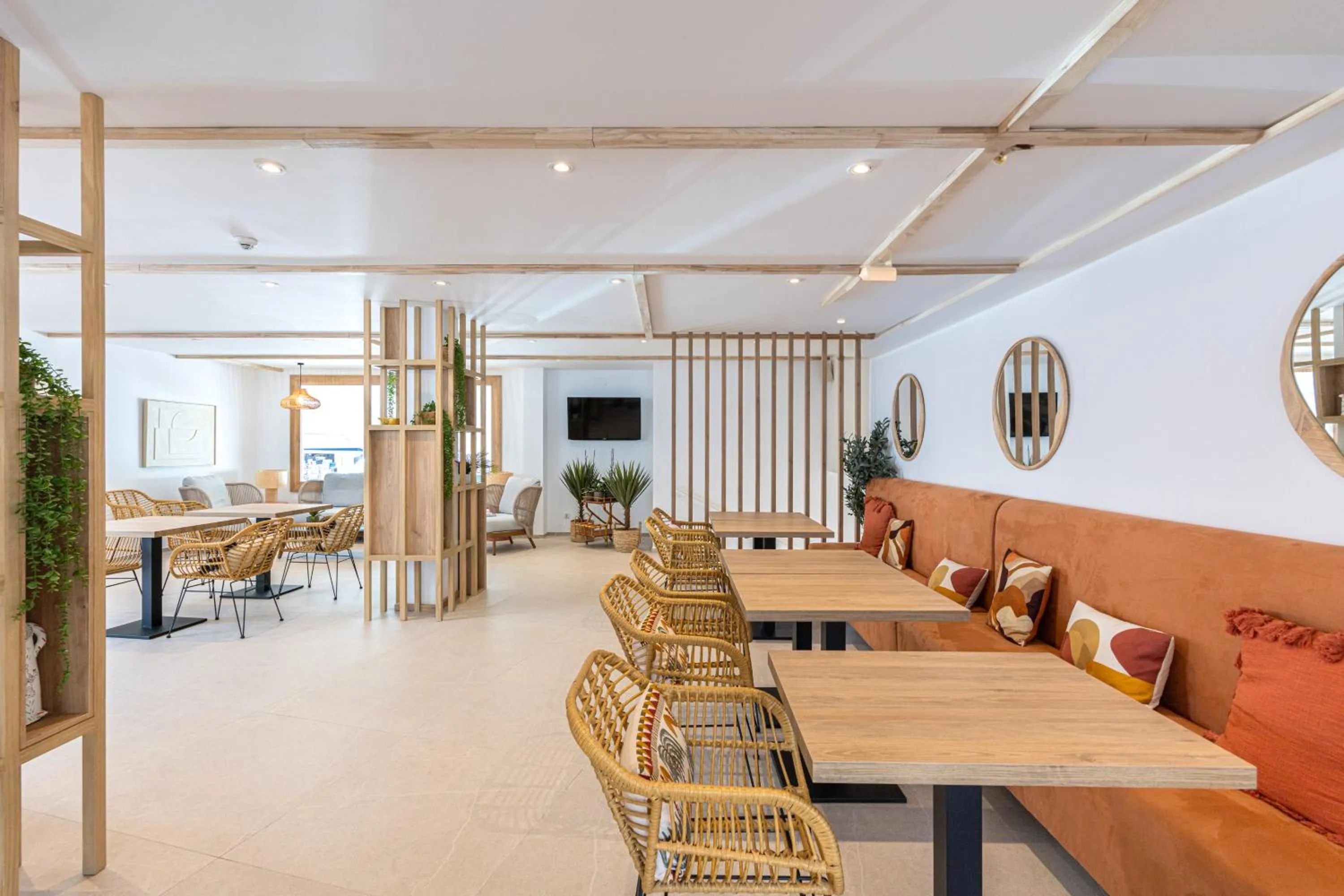 Restaurant/places to eat in Sol Cala d´Or Apartamentos