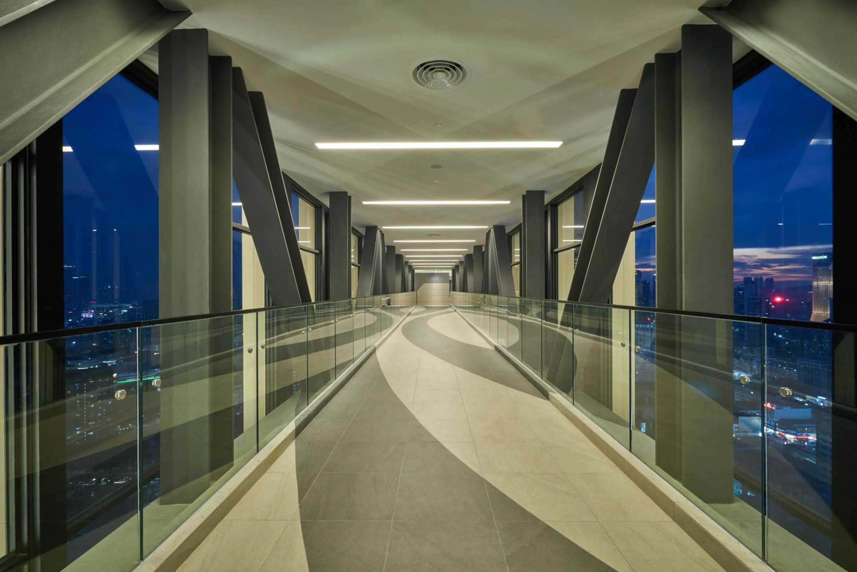 Area and facilities in Sleeping Lion Suites