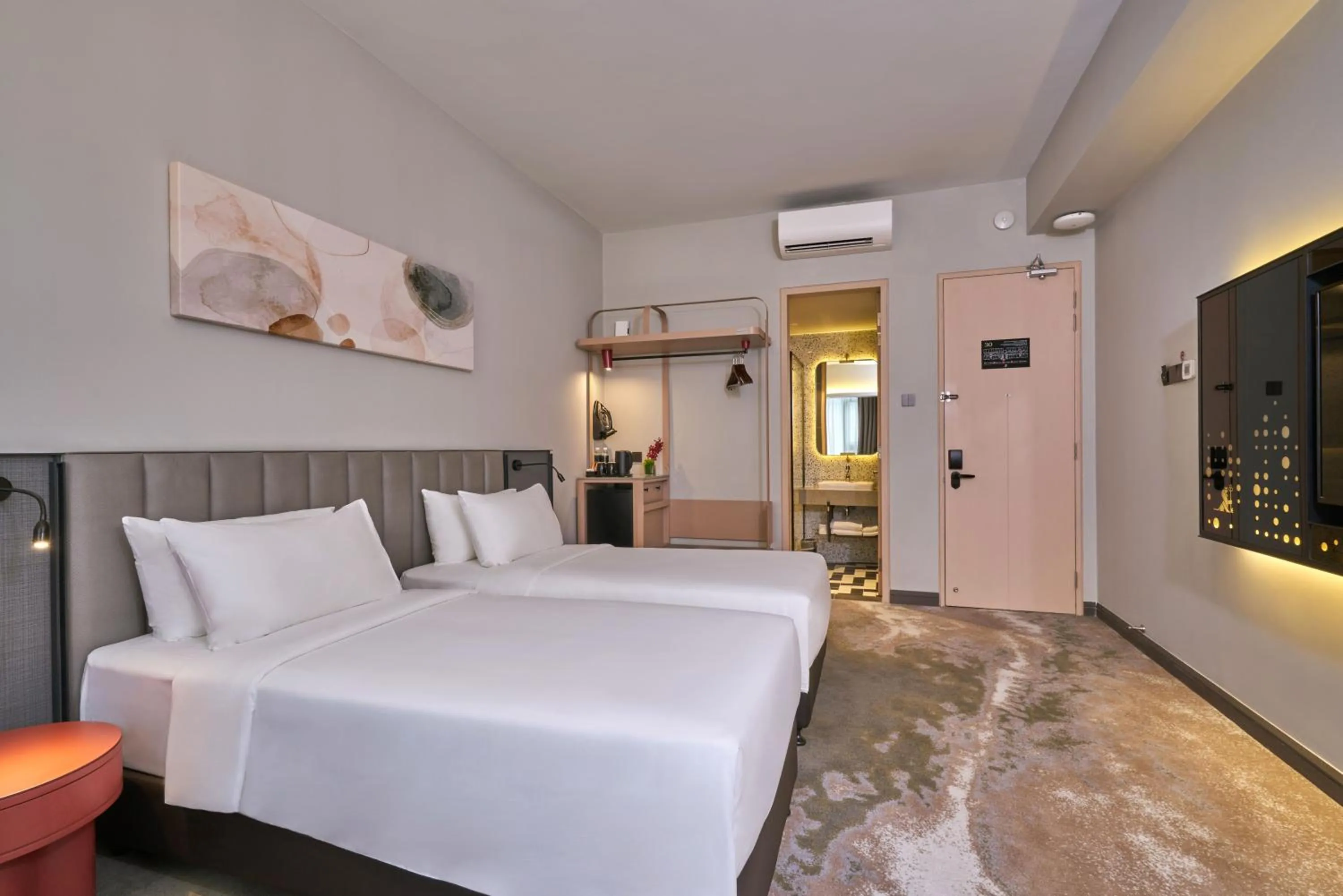 Bedroom, Bed in Sleeping Lion Suites