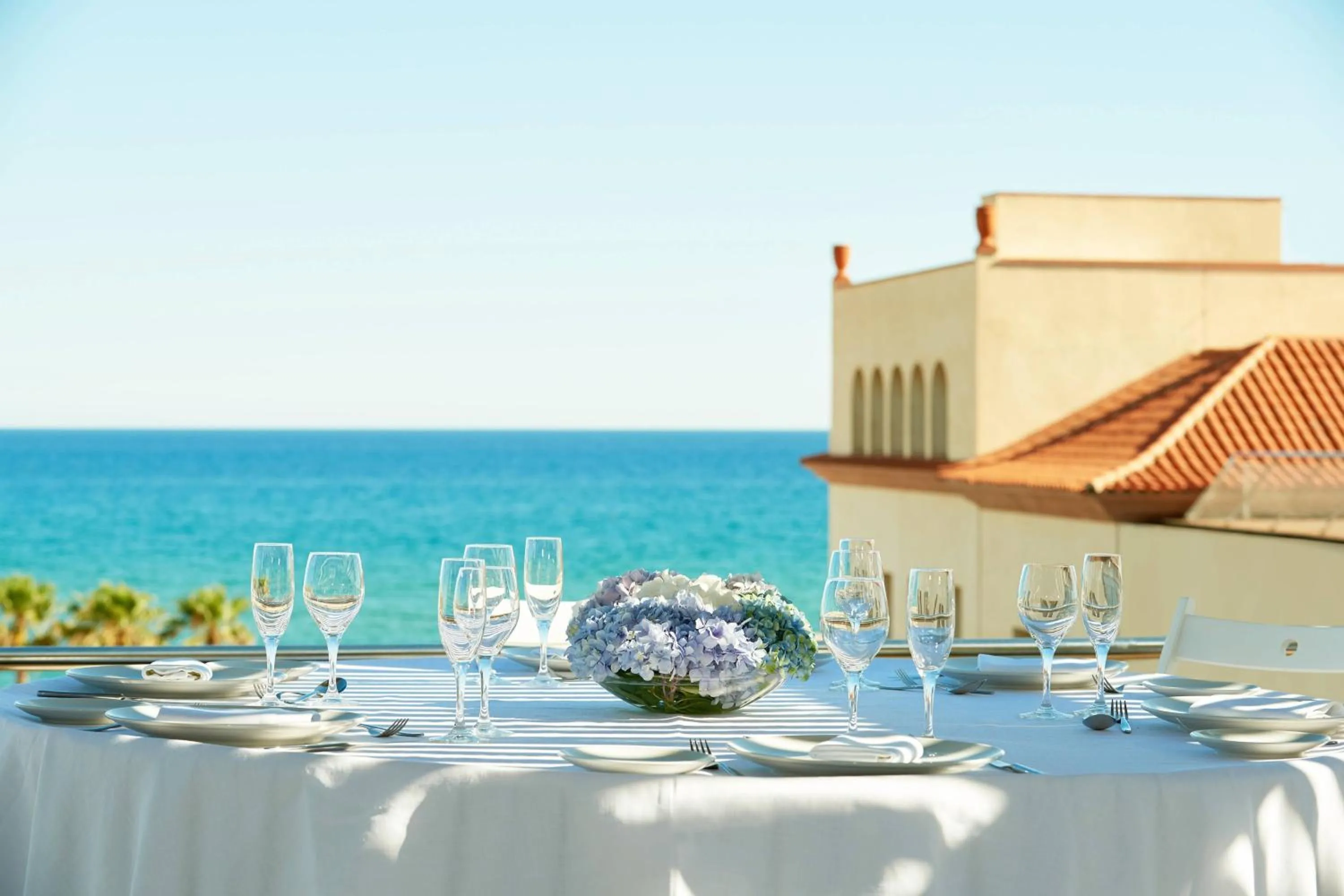 Meeting/conference room in Le Meridien Ra Beach Hotel and Spa