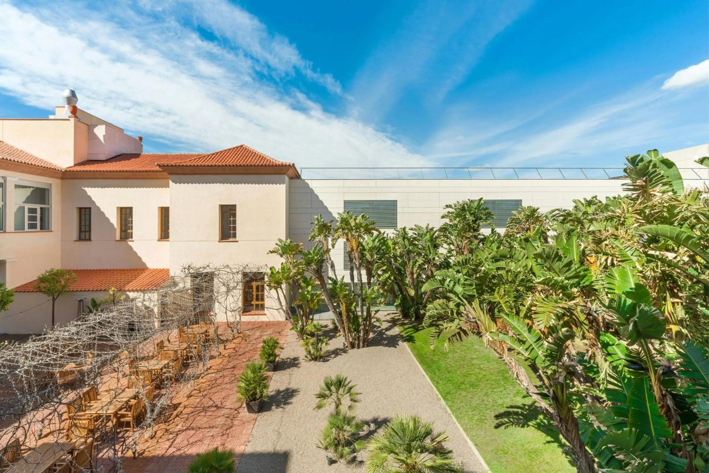 Photo of the whole room in Le Meridien Ra Beach Hotel and Spa