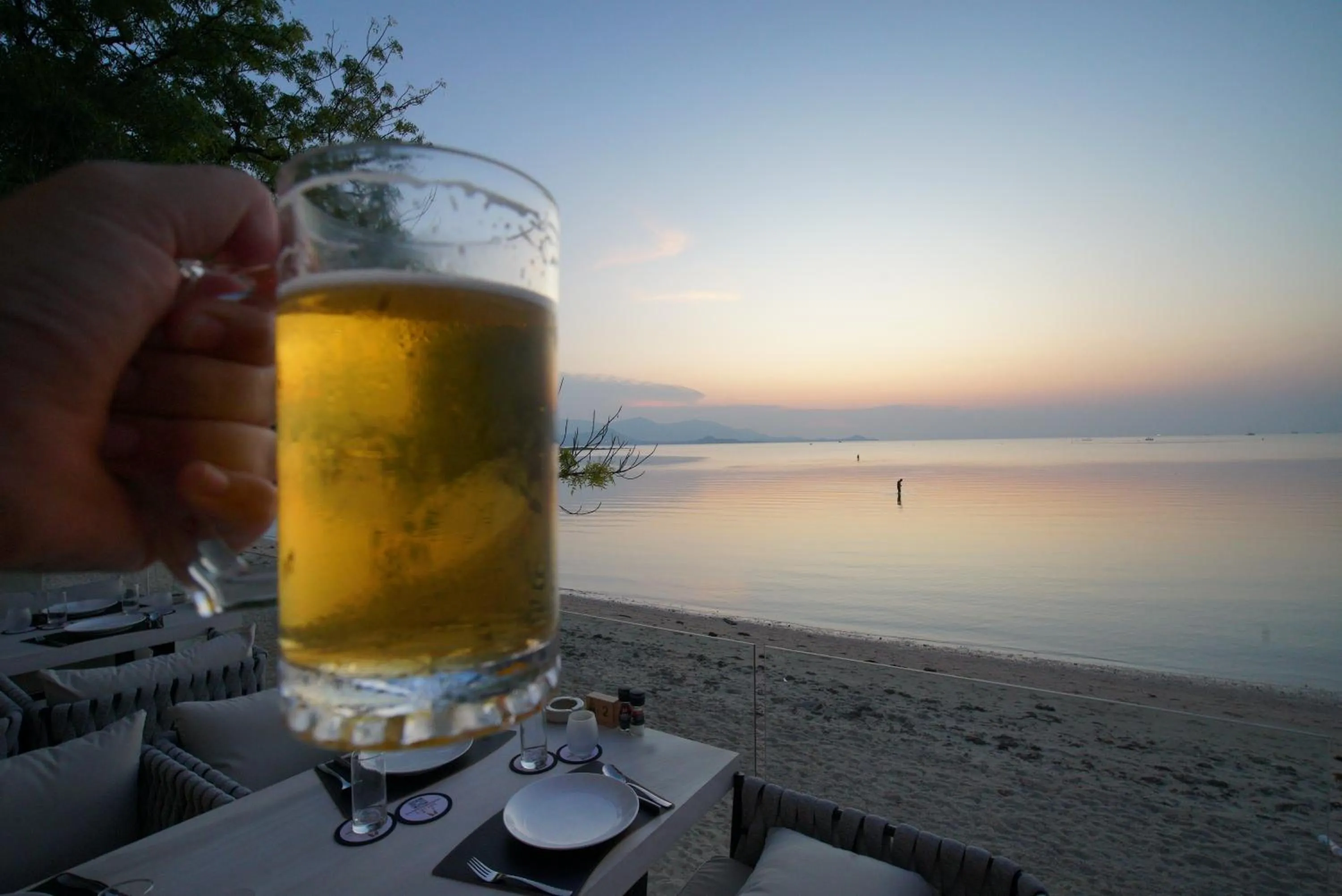 Restaurant/places to eat in Allure Resort