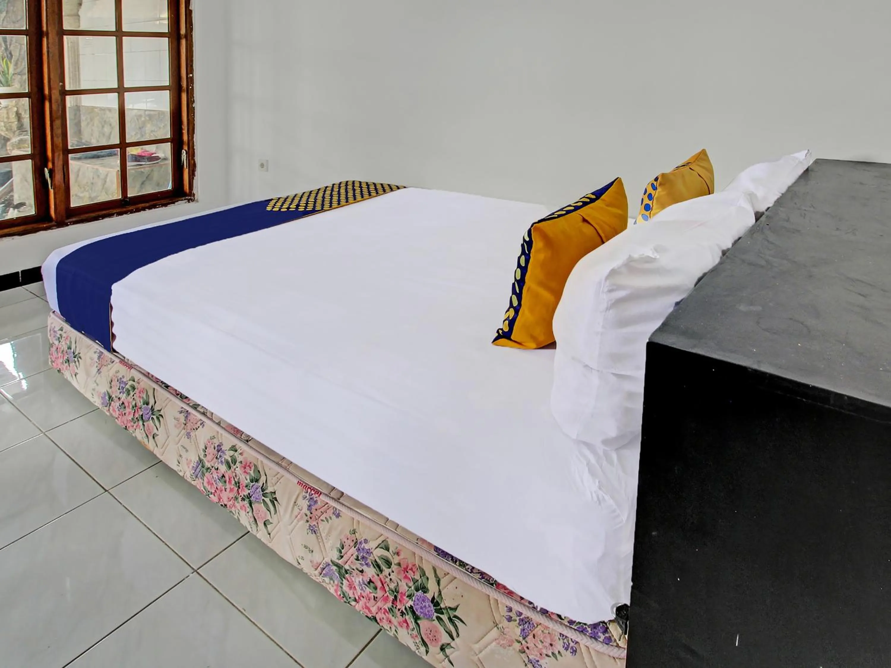Bedroom, Bed in Hotel O Chikam House Syariah