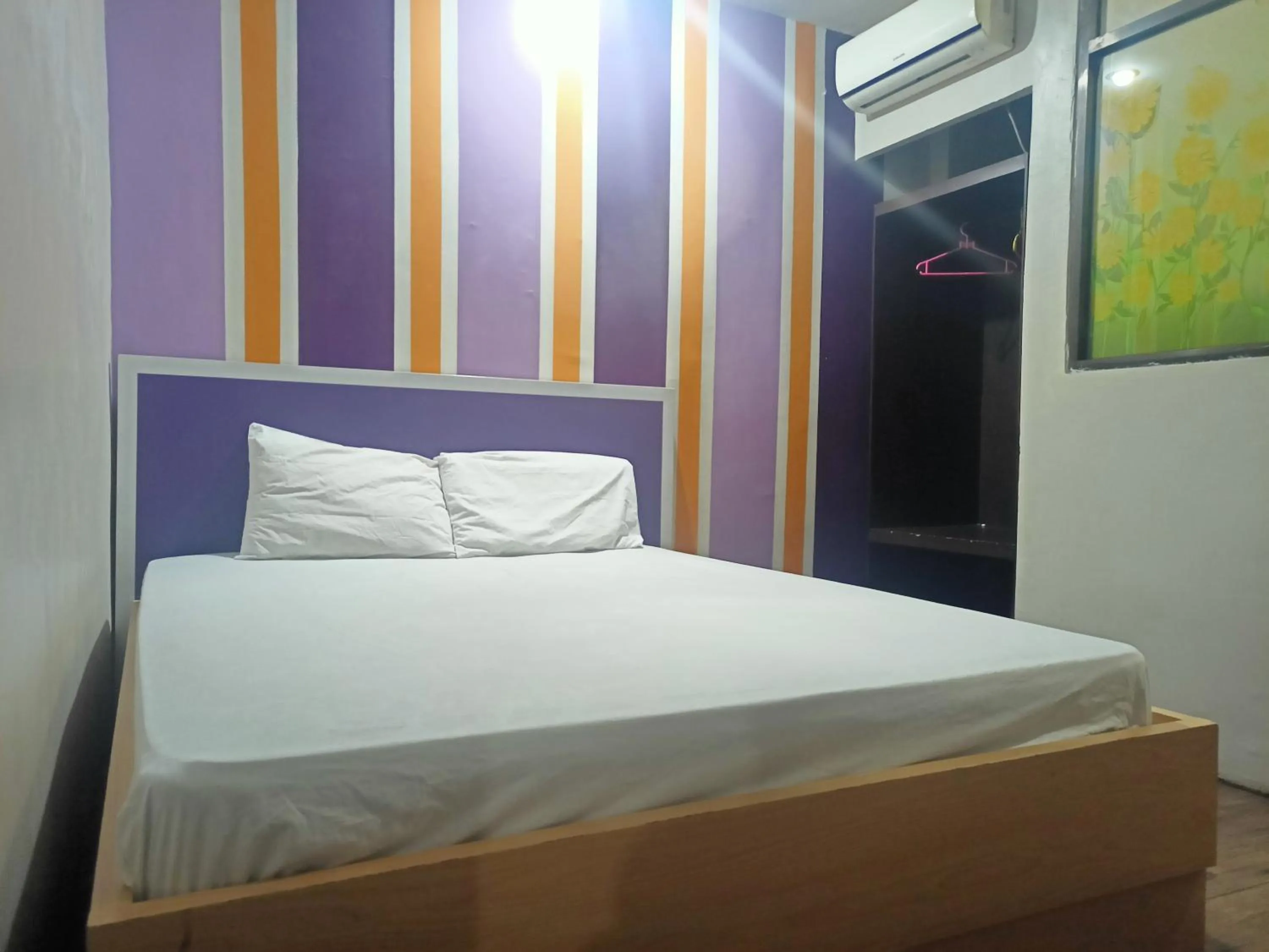 Bedroom in Hotel O Syariah Sumber Mulya NunukanNearAlun - Alun Kota Nunukan