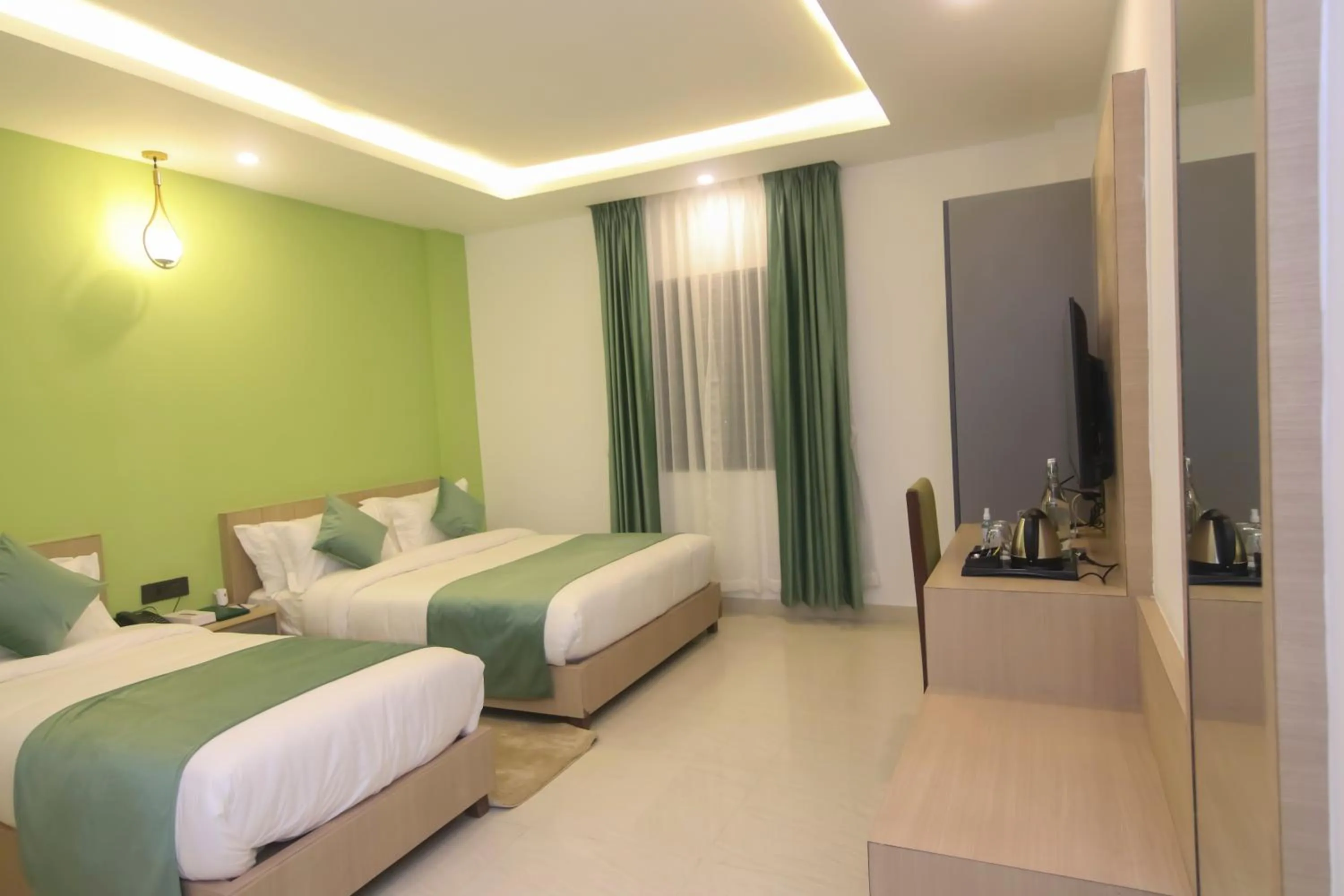 TV and multimedia, Bed in Hotel Aikawa