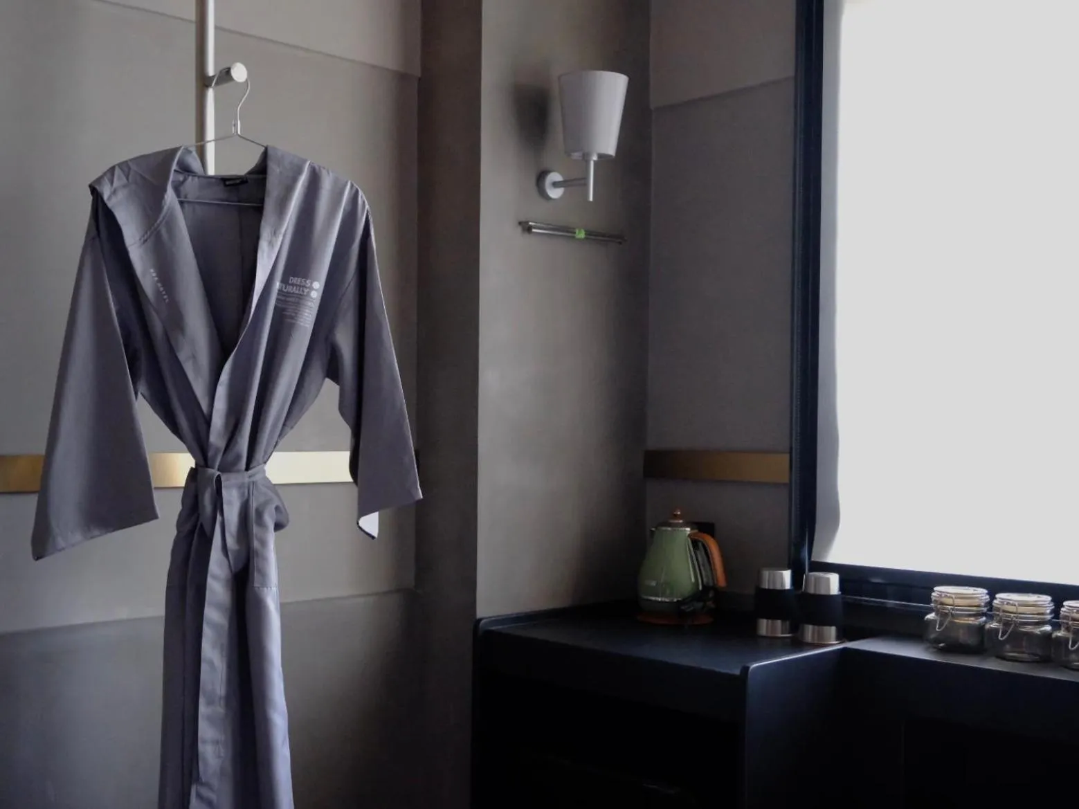 Photo of the whole room in NOA Hotel SHENZHEN LUOHU