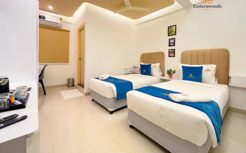 Bed in Easternwoods Hotels