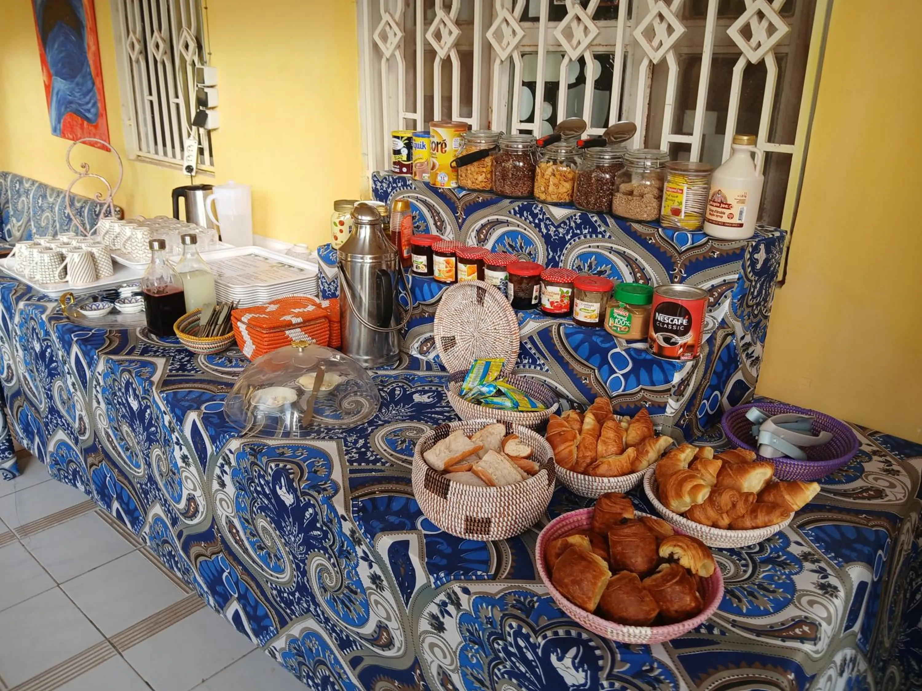 Buffet breakfast in Auberge Triskell