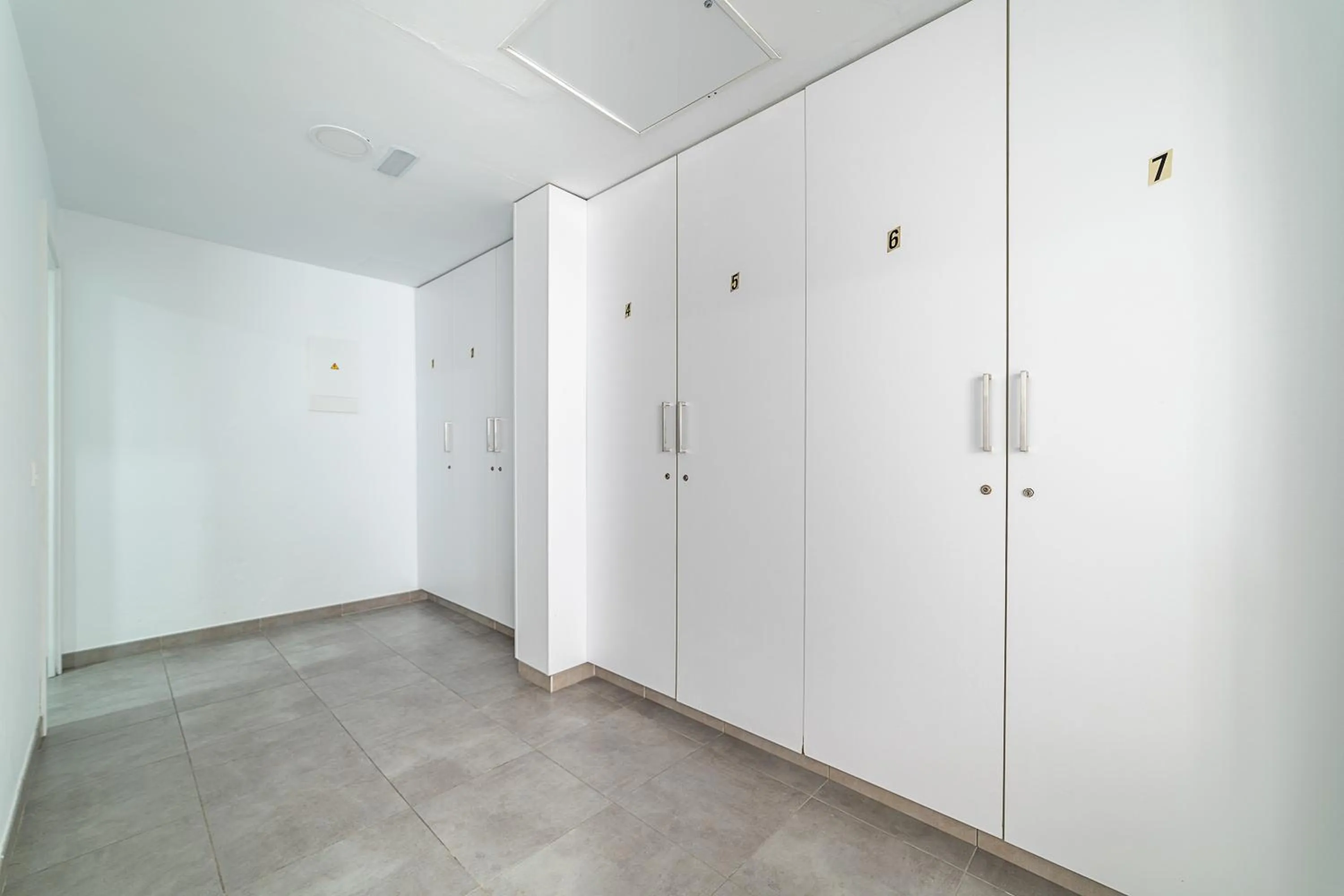 wardrobe in Apartamentos Elena