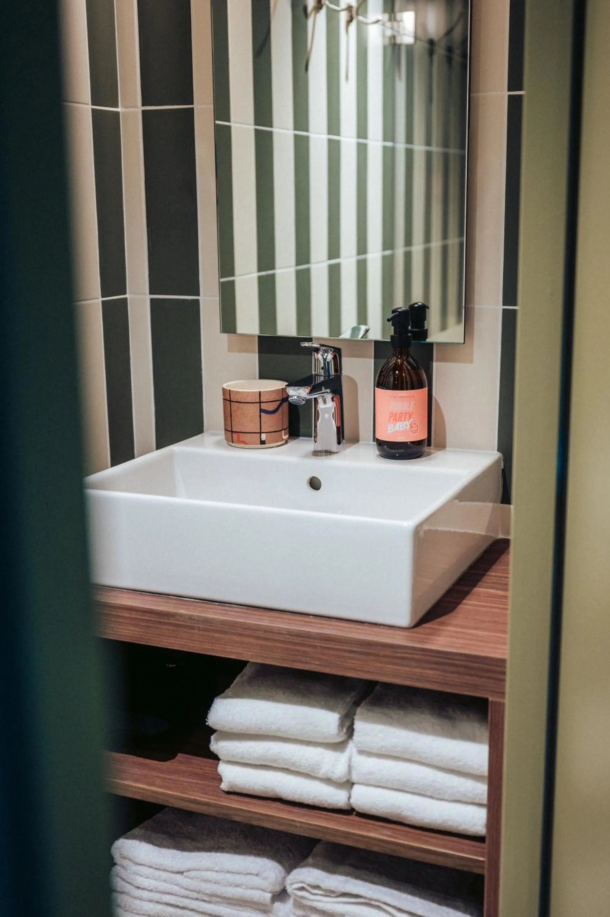 Bathroom in JOST Hotel Montpellier Centre St Roch