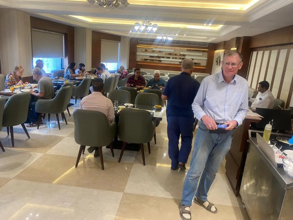 Restaurant/places to eat in Arcadia Hotel