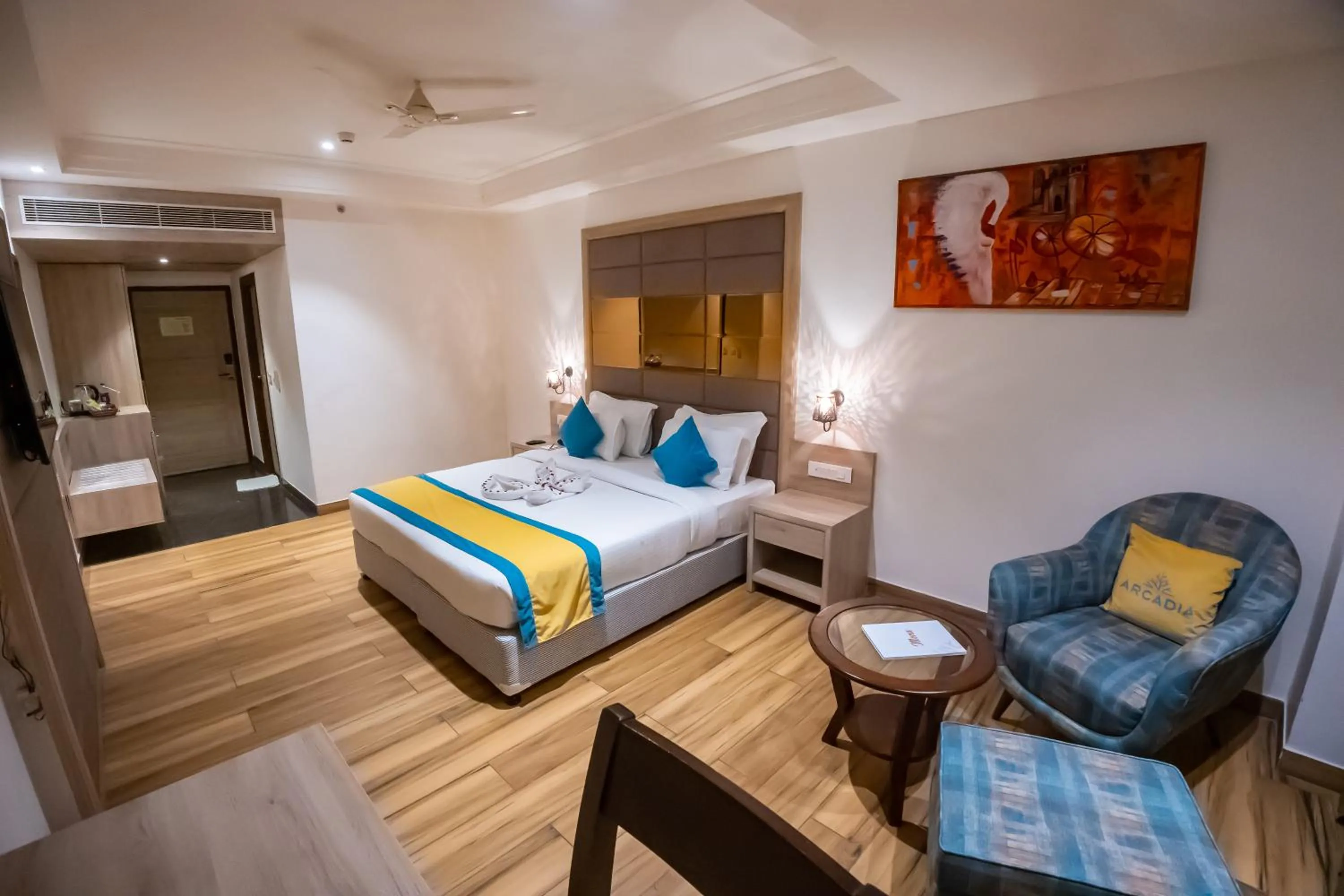 Photo of the whole room, Bed in Arcadia Hotel