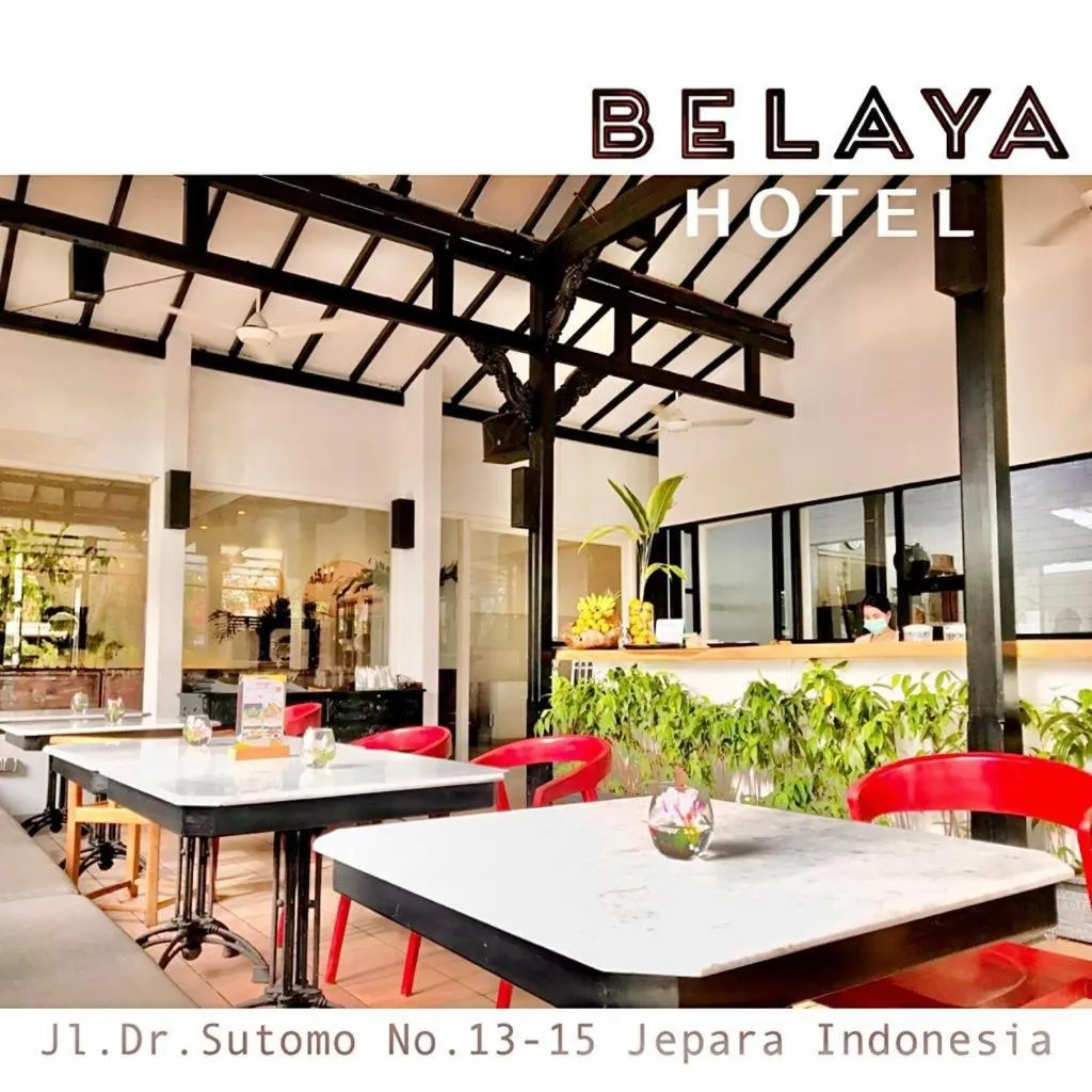 Restaurant/places to eat in Belaya Hotel