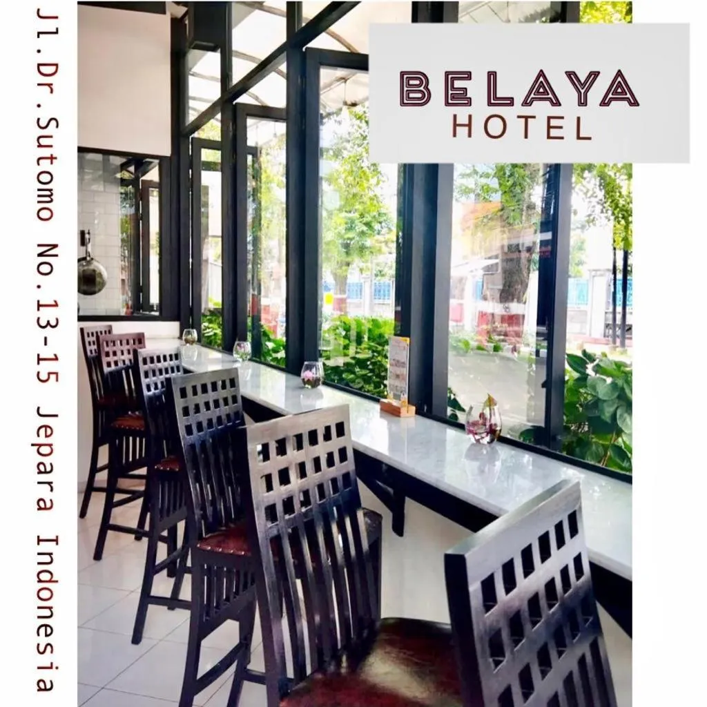 Restaurant/places to eat in Belaya Hotel