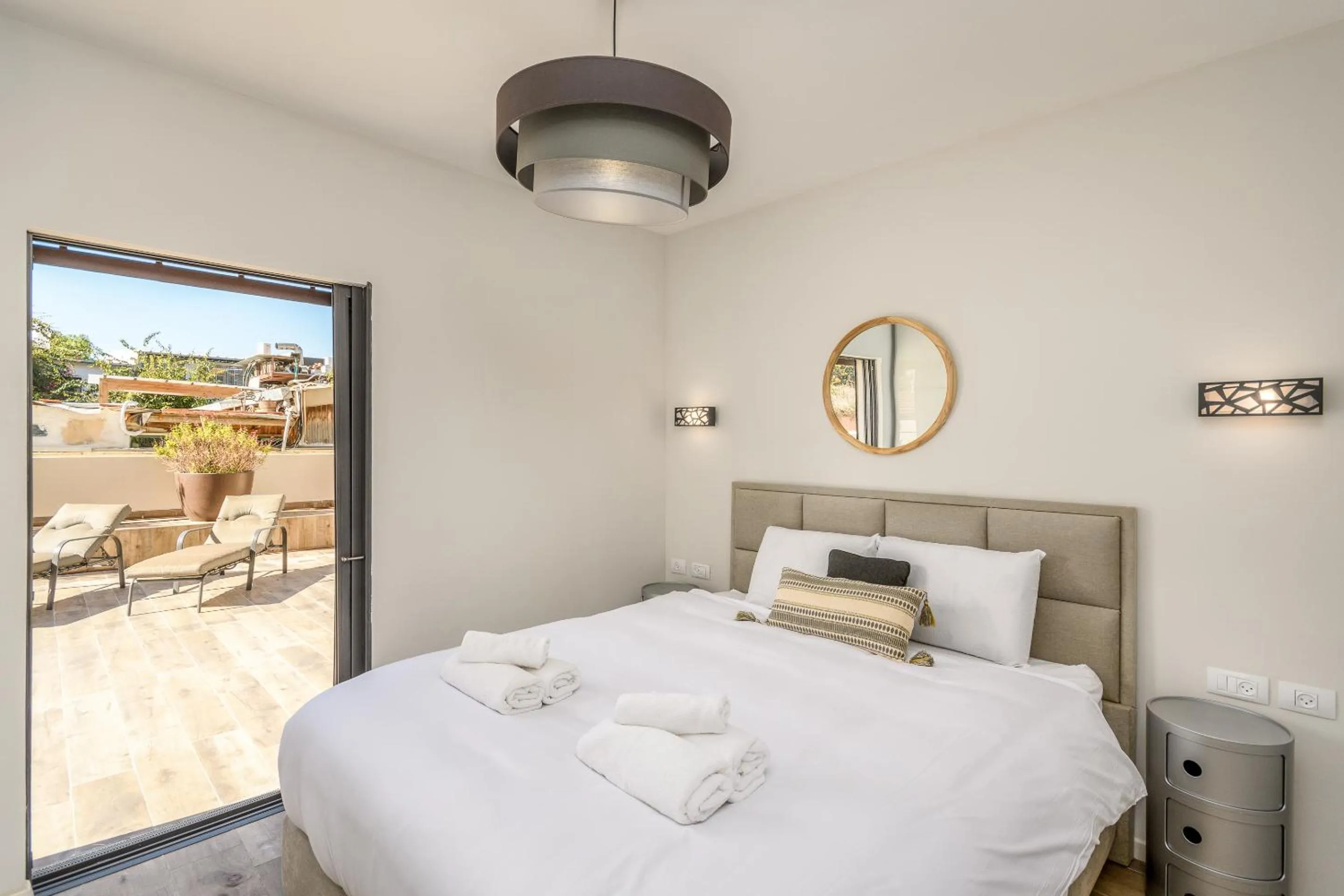 Bed in Unique apartment in Neve Tsedek