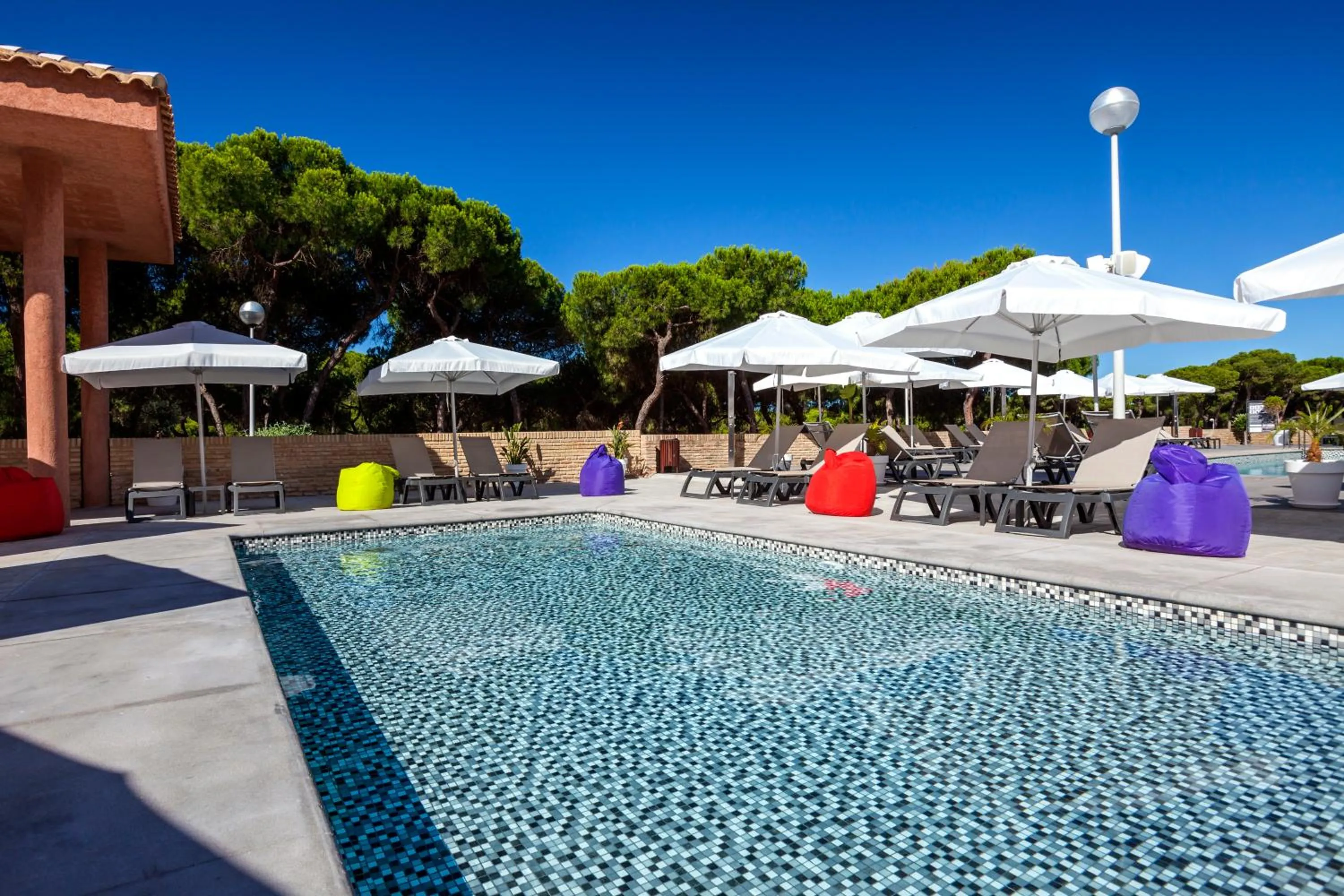 Swimming pool in Barceló Punta Umbría Beach Resort