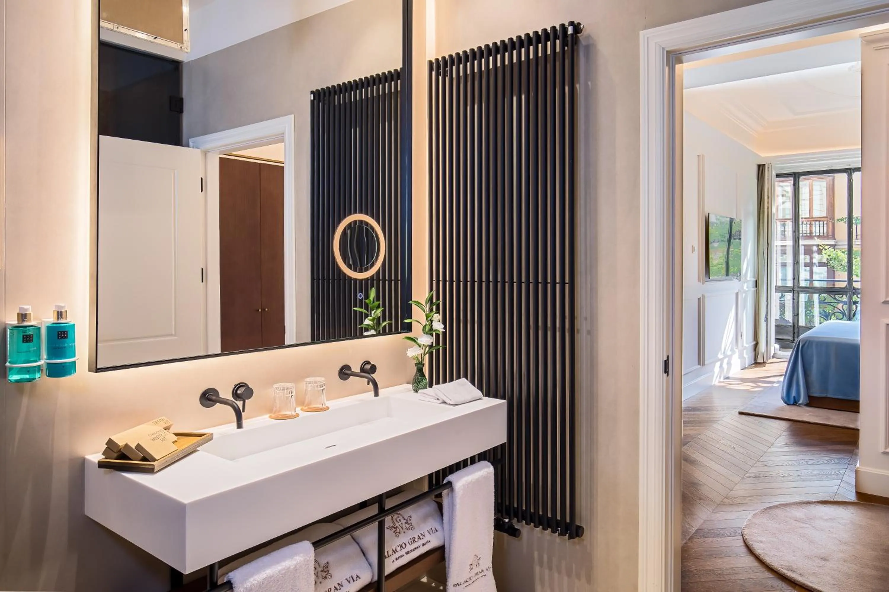 Bathroom in Palacio Gran Vía, a Royal Hideaway Hotel
