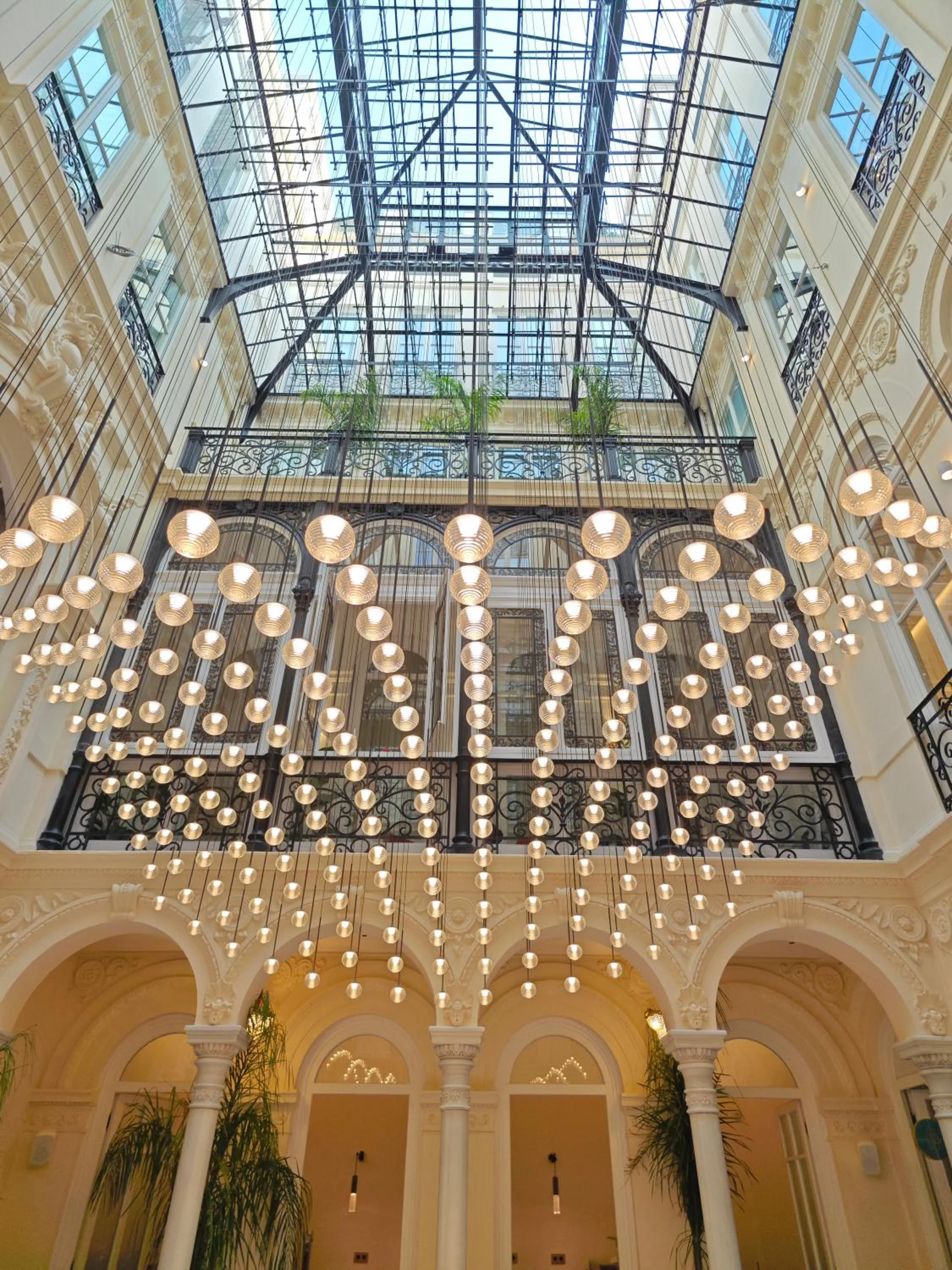 Patio in Palacio Gran Vía, a Royal Hideaway Hotel