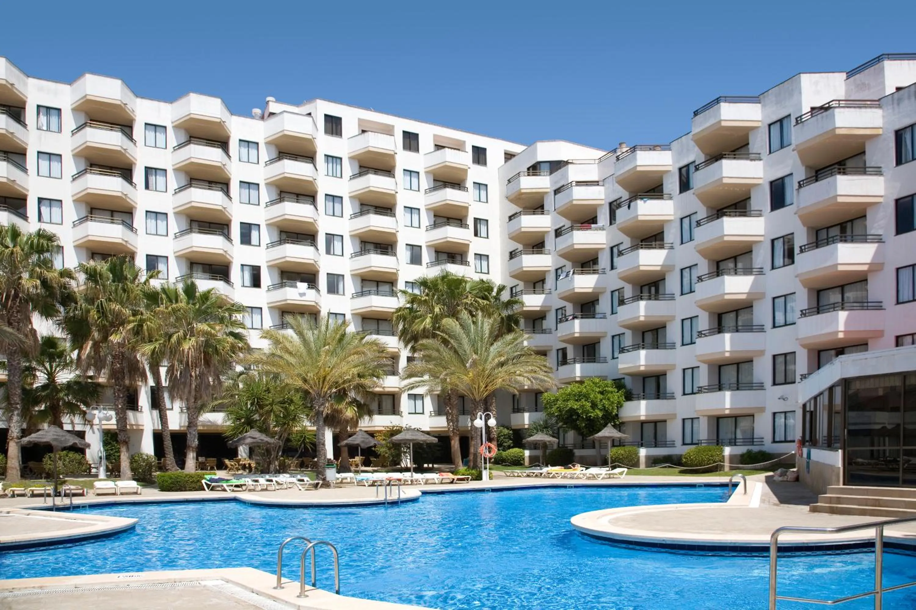 Facade/entrance in TRH Jardín Del Mar