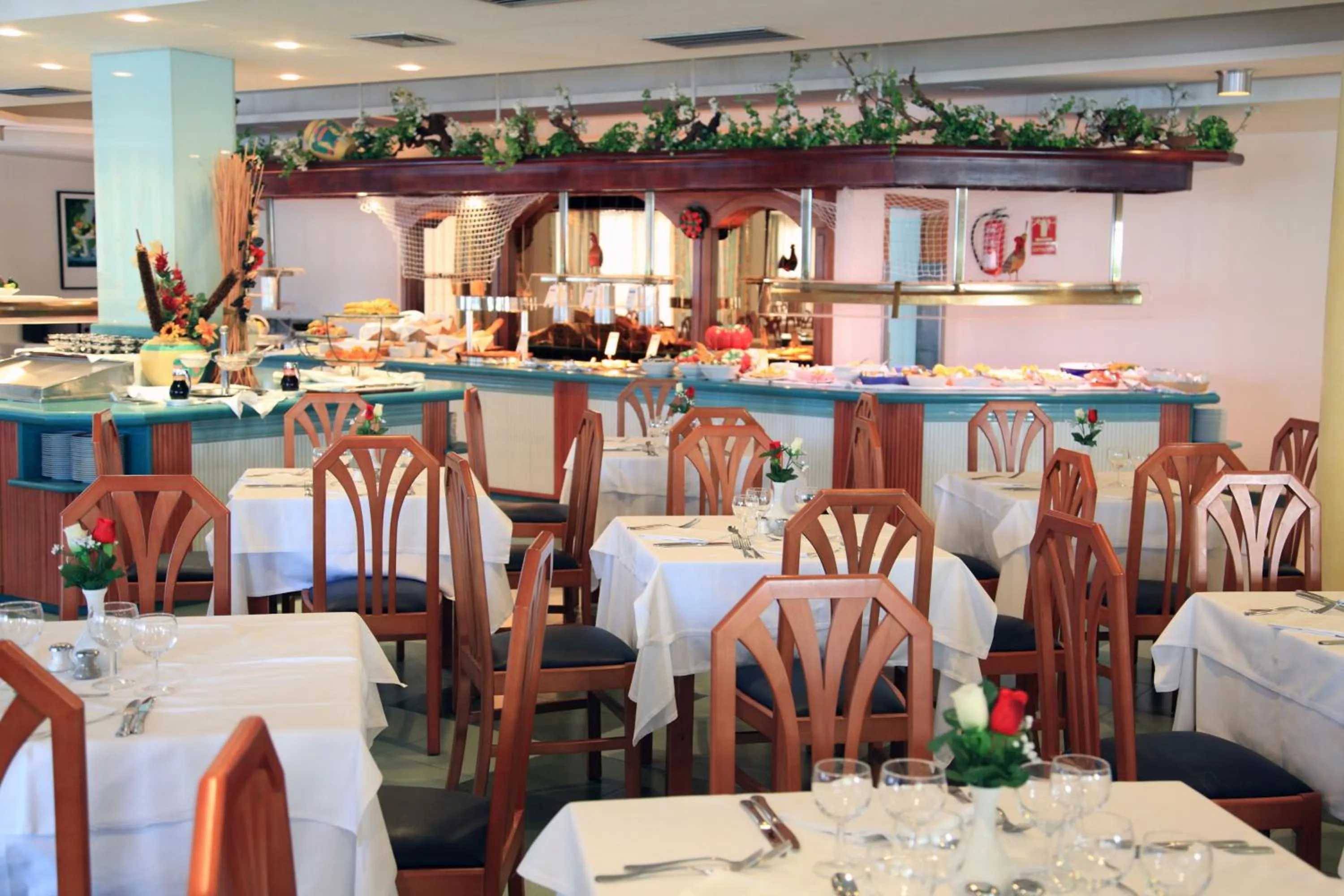 Restaurant/places to eat in TRH Jardín Del Mar