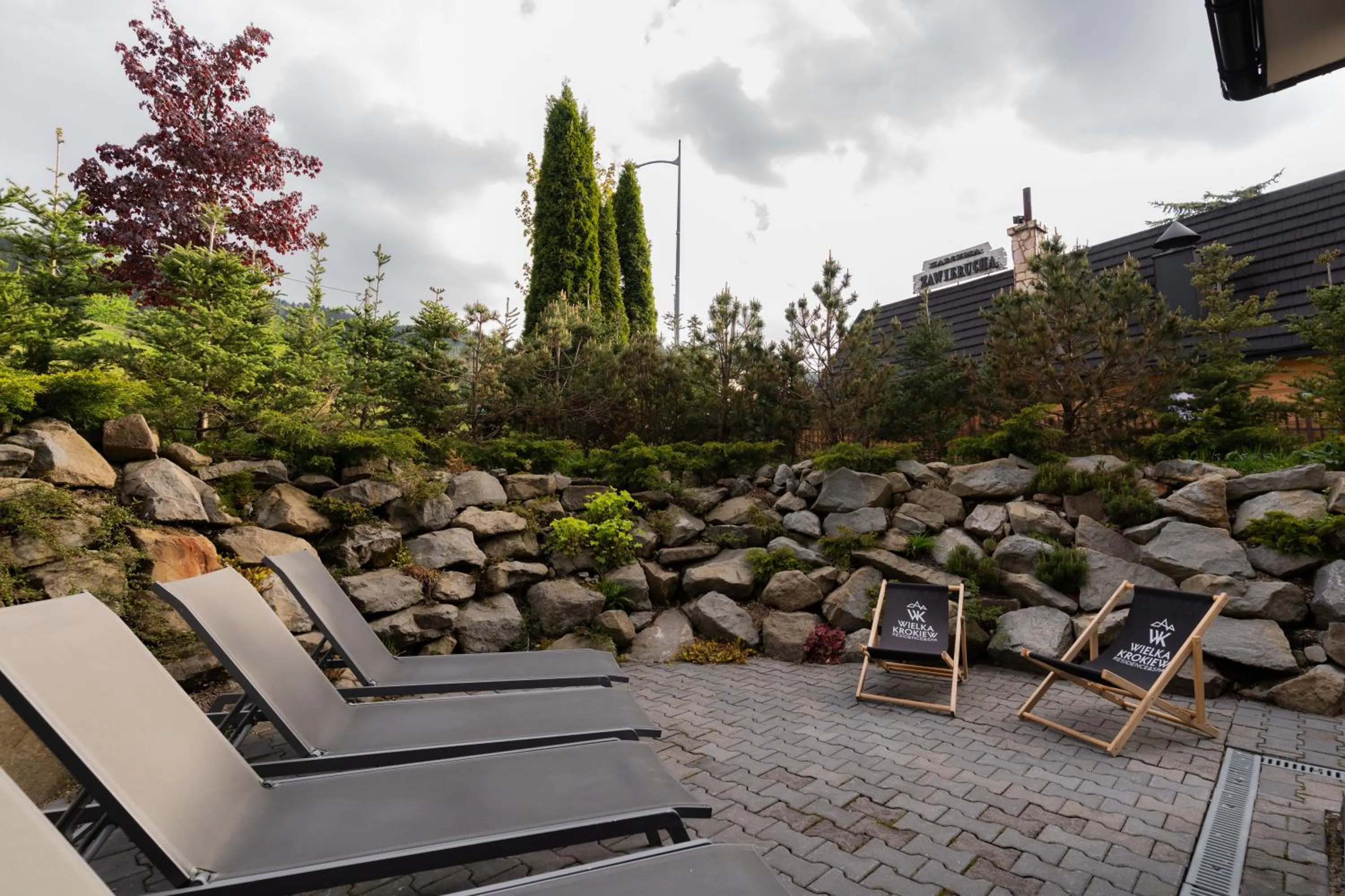 Patio in Wielka Krokiew Residence&SPA - Zakopane - JACUZZI, SAUNA, TĘŻNIA SOLANKOWA, SPA, GRILL