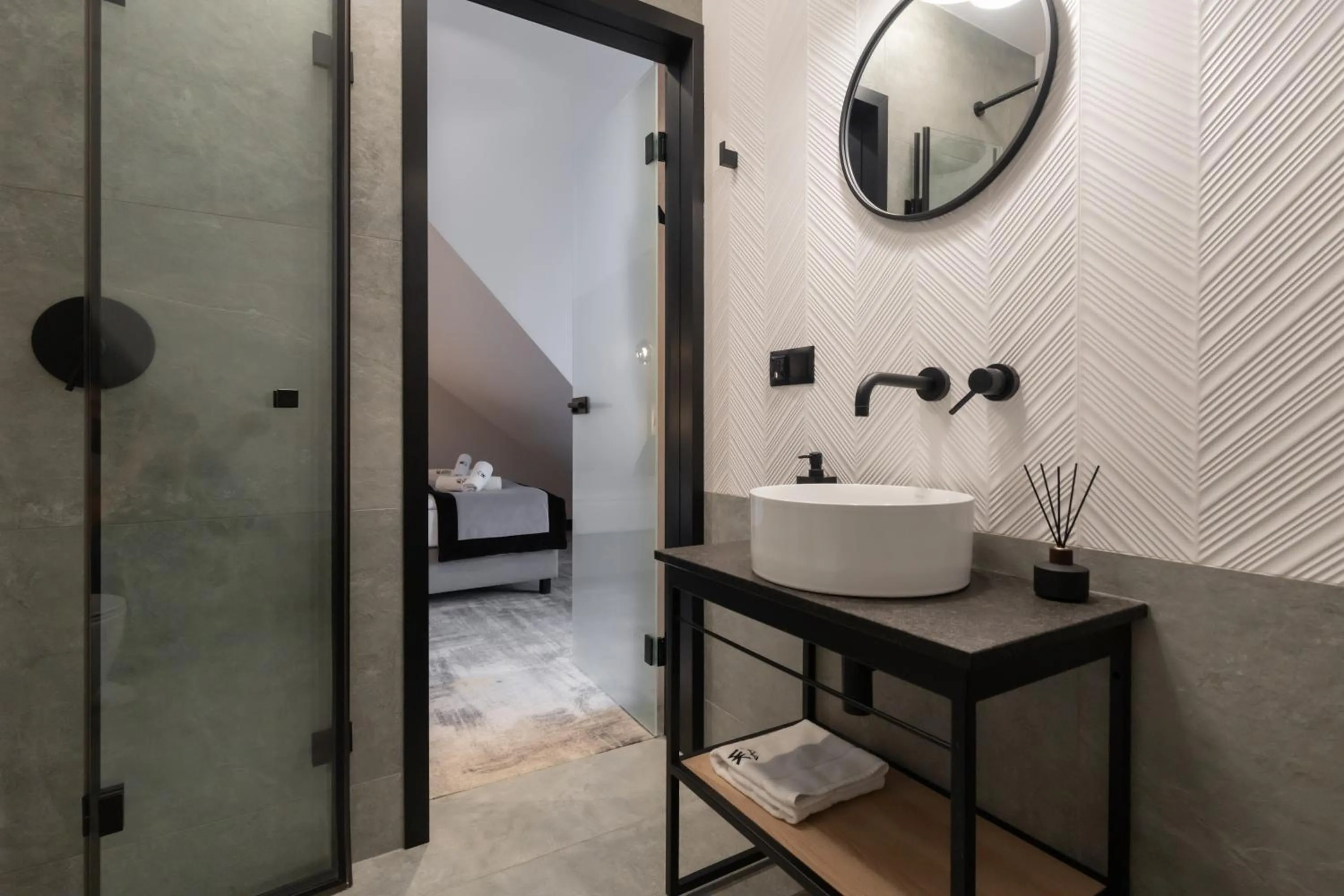 Shower in Wielka Krokiew Residence&SPA - Zakopane - JACUZZI, SAUNA, TĘŻNIA SOLANKOWA, SPA, GRILL