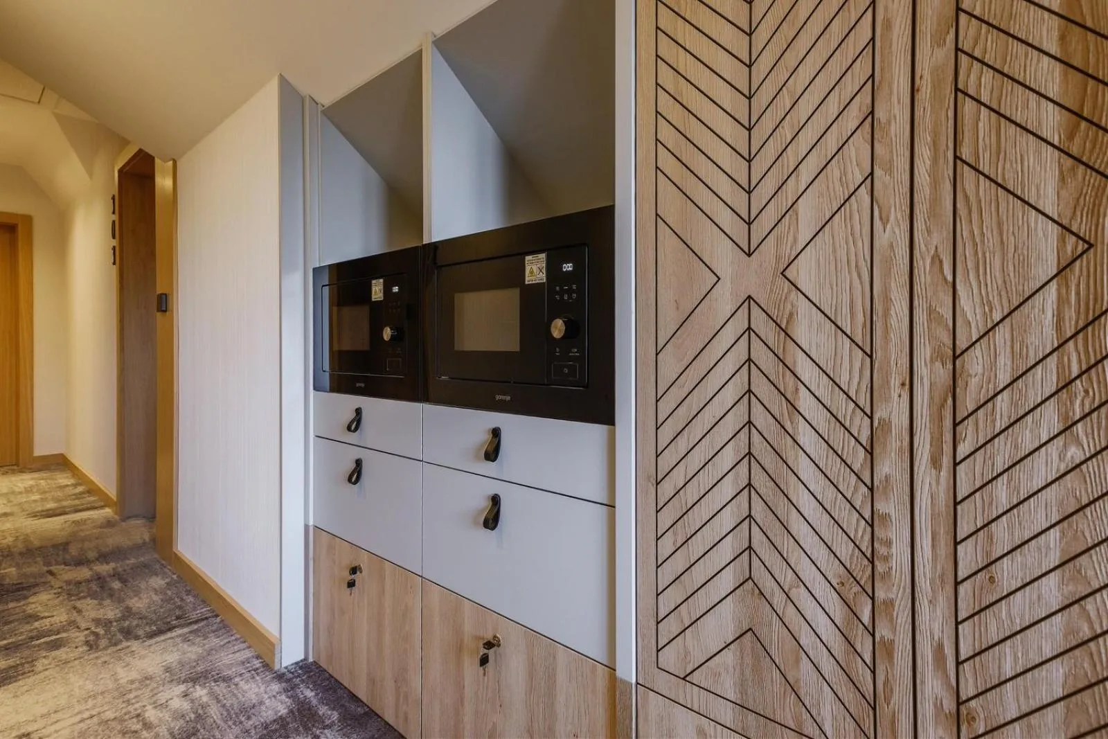 Kitchen or kitchenette in Wielka Krokiew Residence&SPA - Zakopane - JACUZZI, SAUNA, TĘŻNIA SOLANKOWA, SPA, GRILL