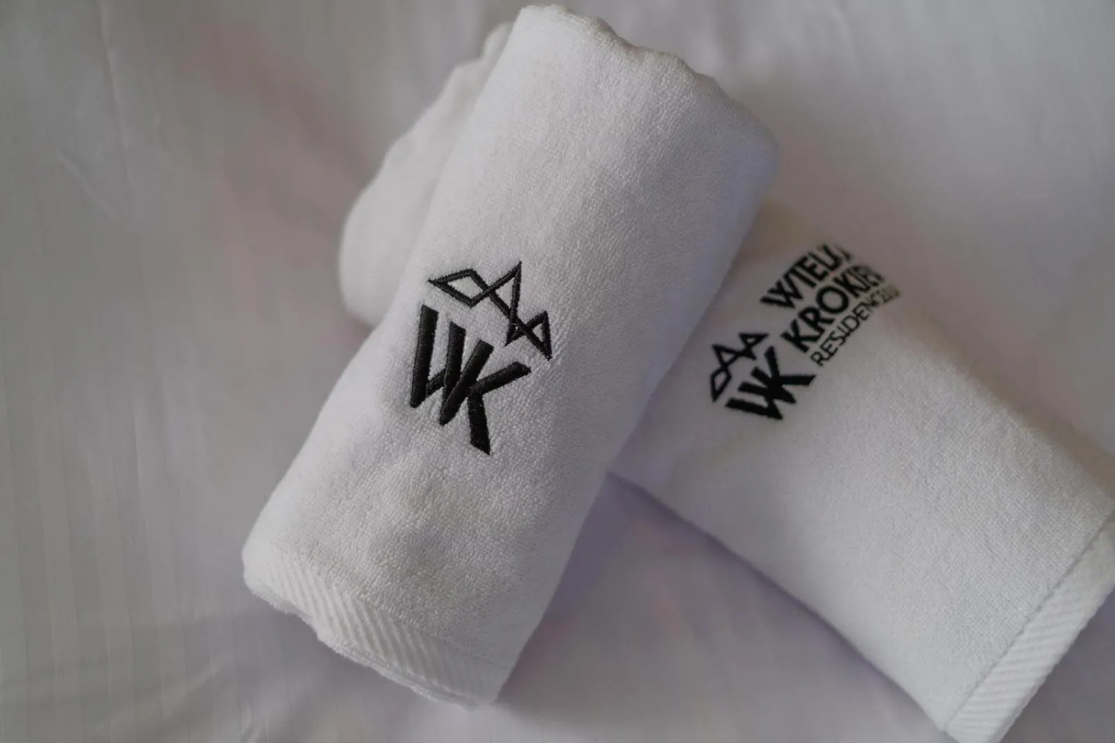 towels in Wielka Krokiew Residence&SPA - Zakopane - JACUZZI, SAUNA, TĘŻNIA SOLANKOWA, SPA, GRILL
