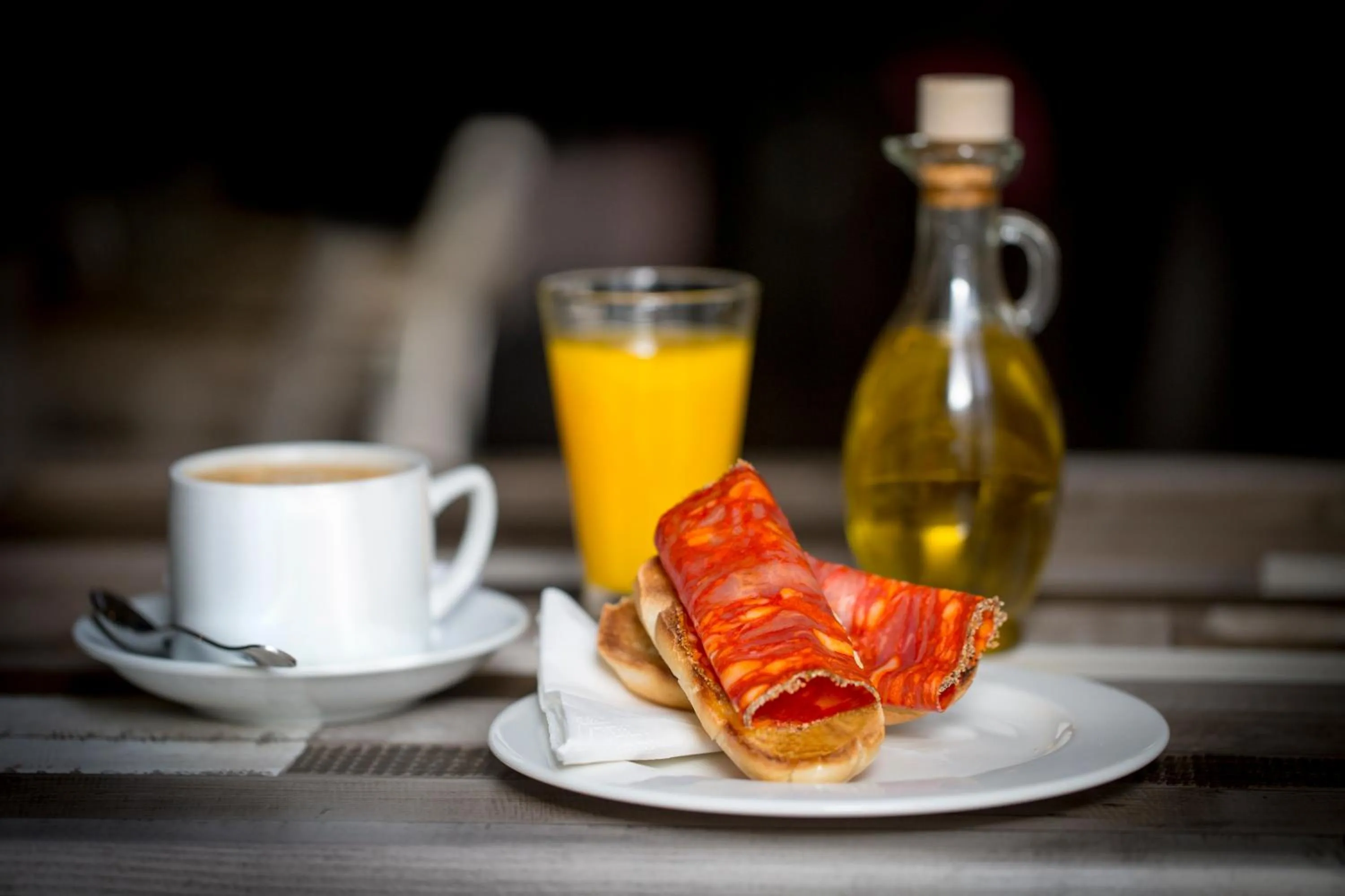 Food and drinks in Hotel Plaza Cavana