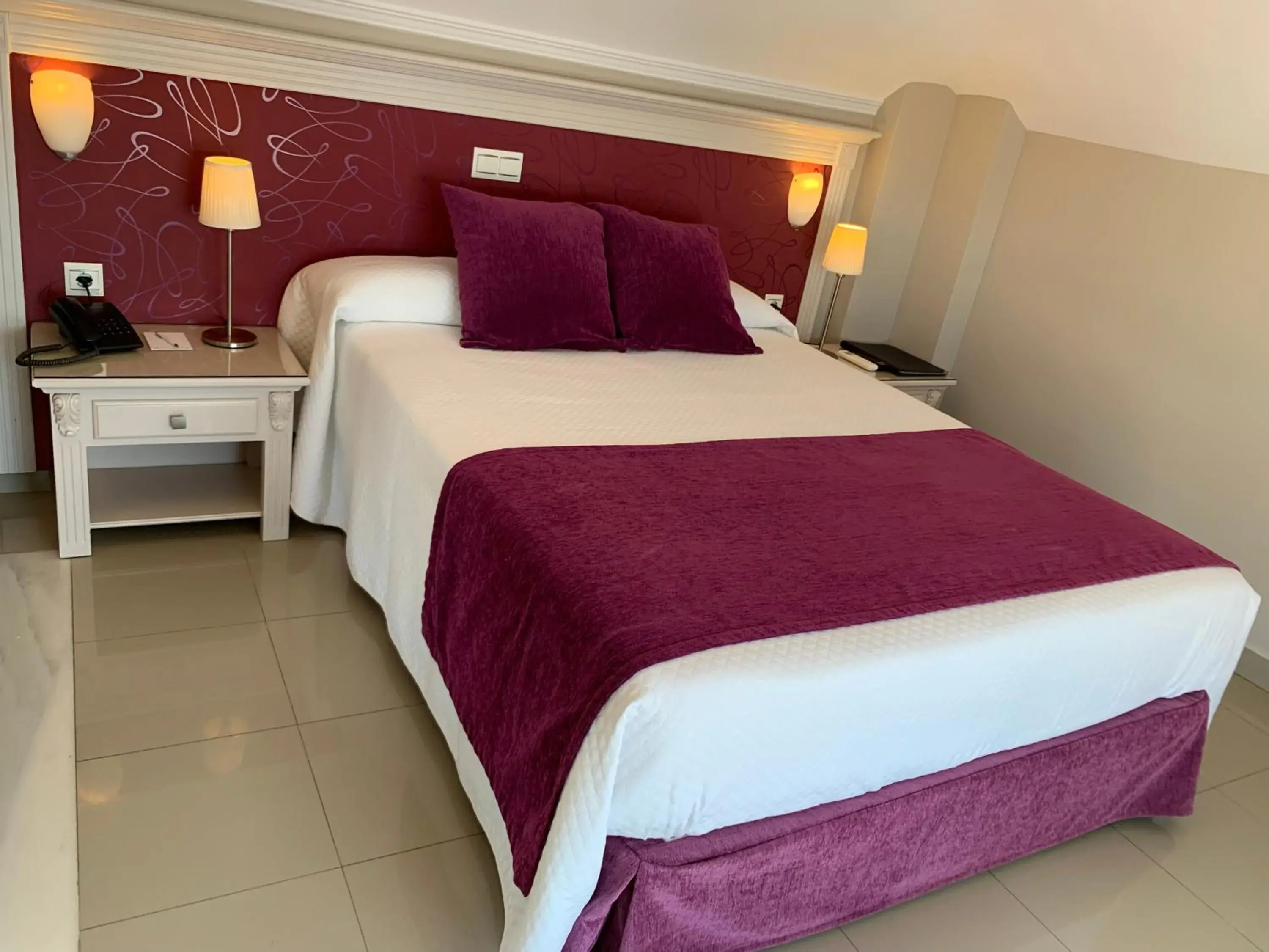 Double or Twin Room with Terrace in Hotel Plaza Cavana Double or Twin Room with Terrace in Hotel Plaza Cavana