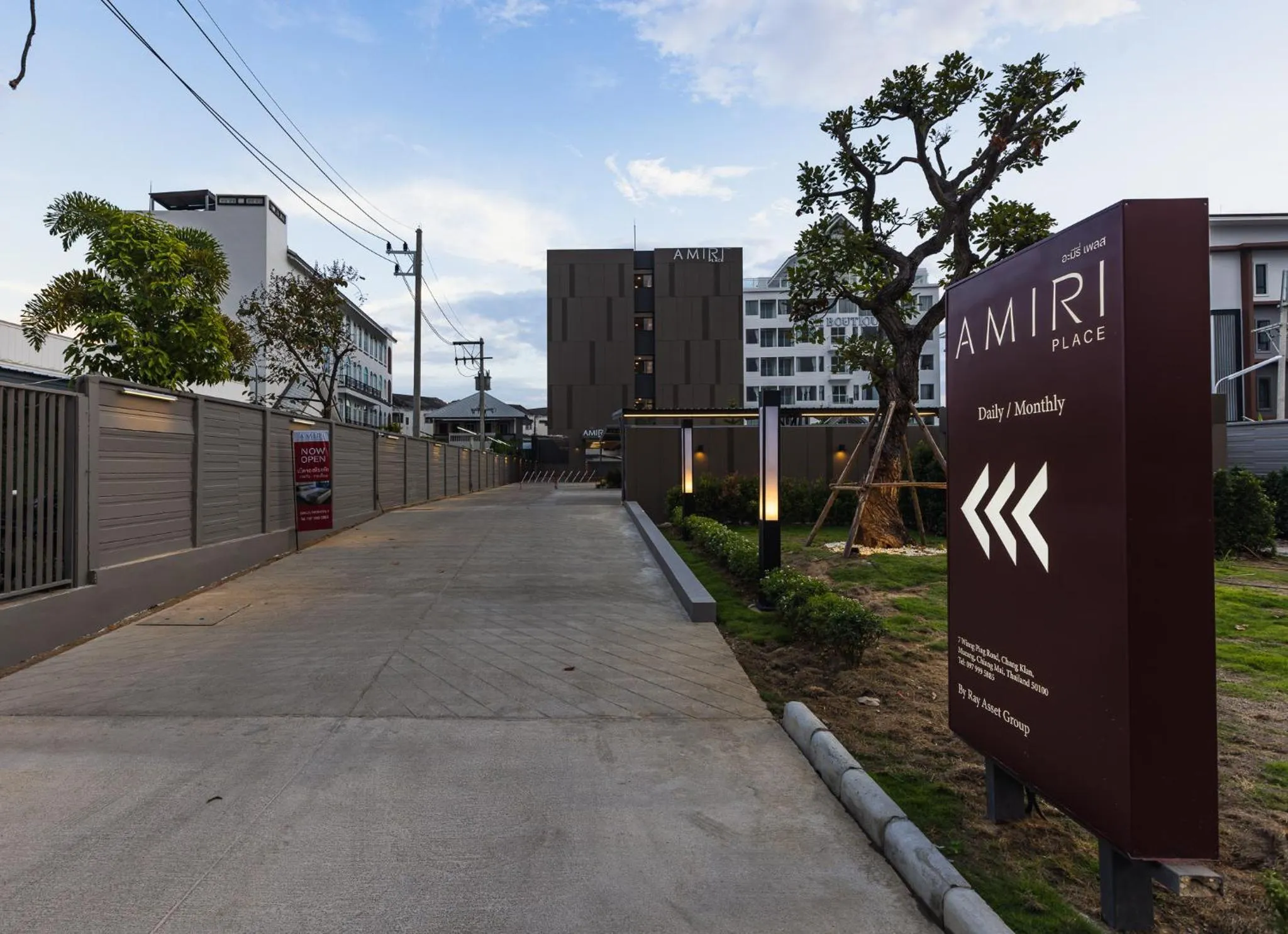 Property building in AMIRI PLACE HOTEL