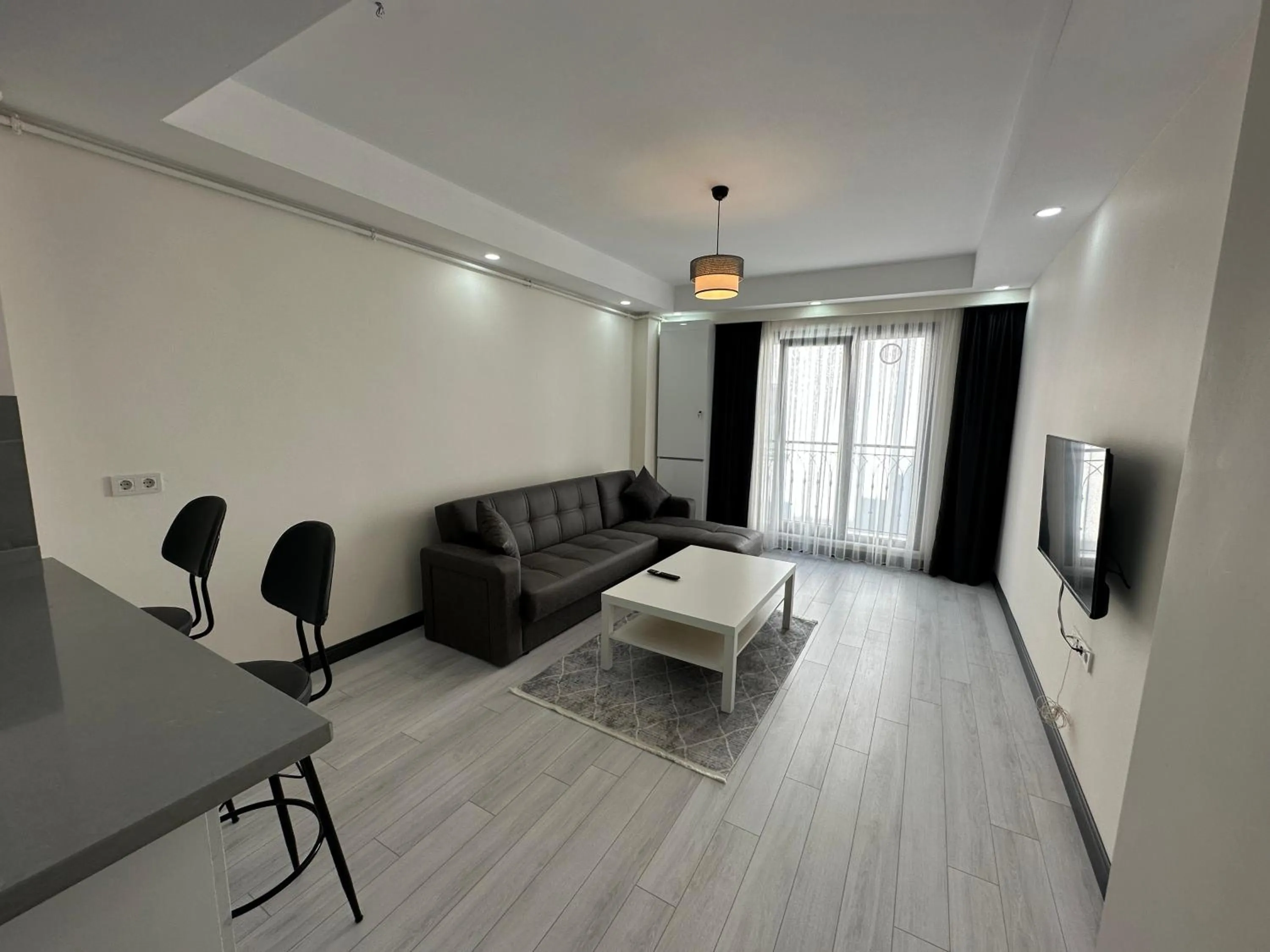 Communal lounge/ TV room in Rose Plus Residence