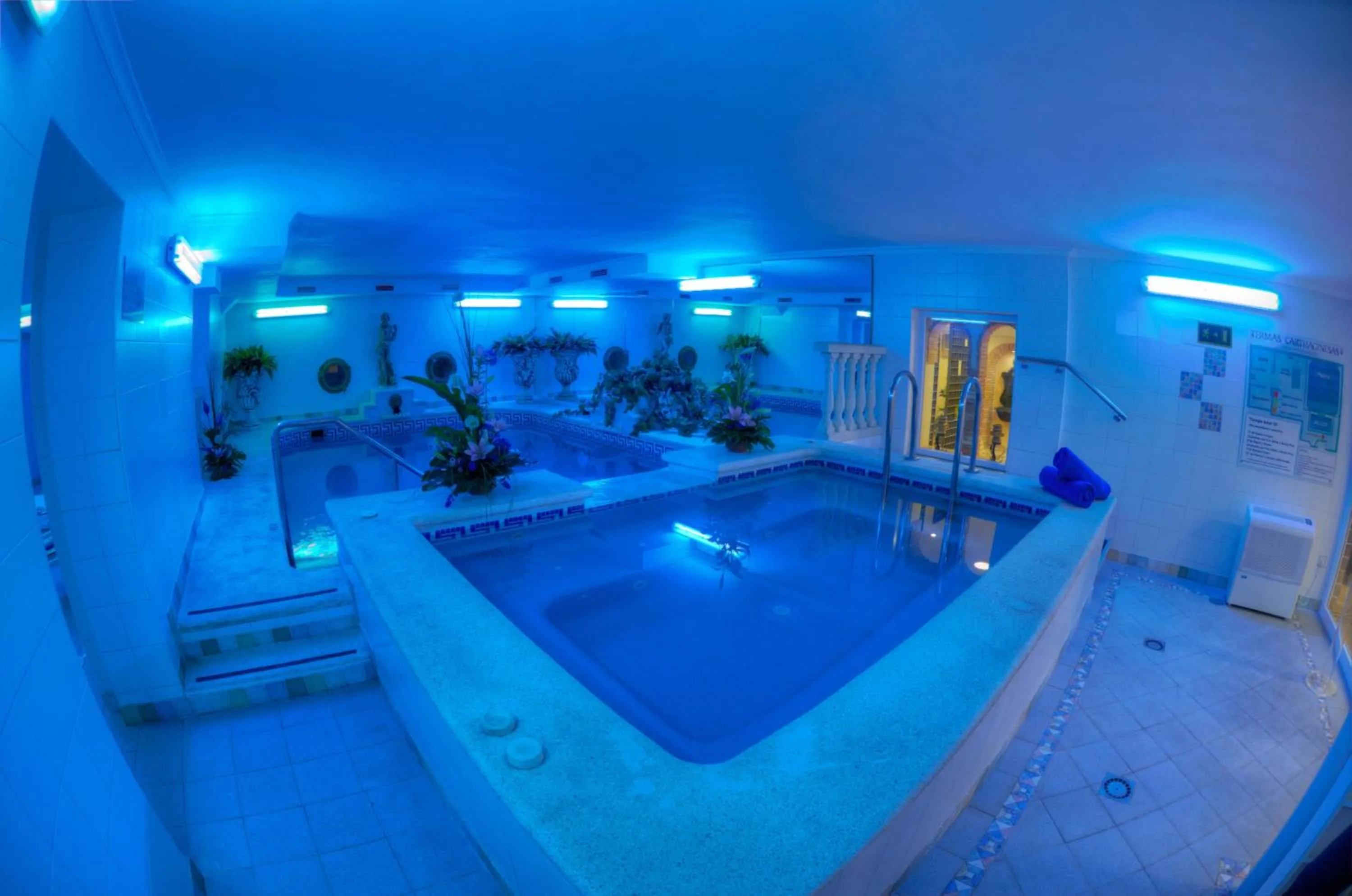 Hot Spring Bath in Hotel & Spa Entremares