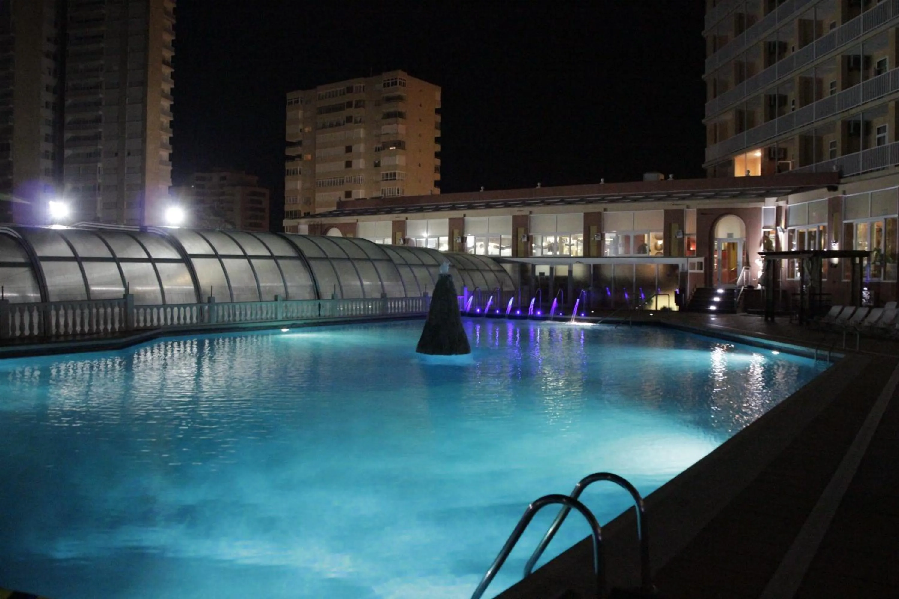 Swimming pool in Hotel & Spa Entremares
