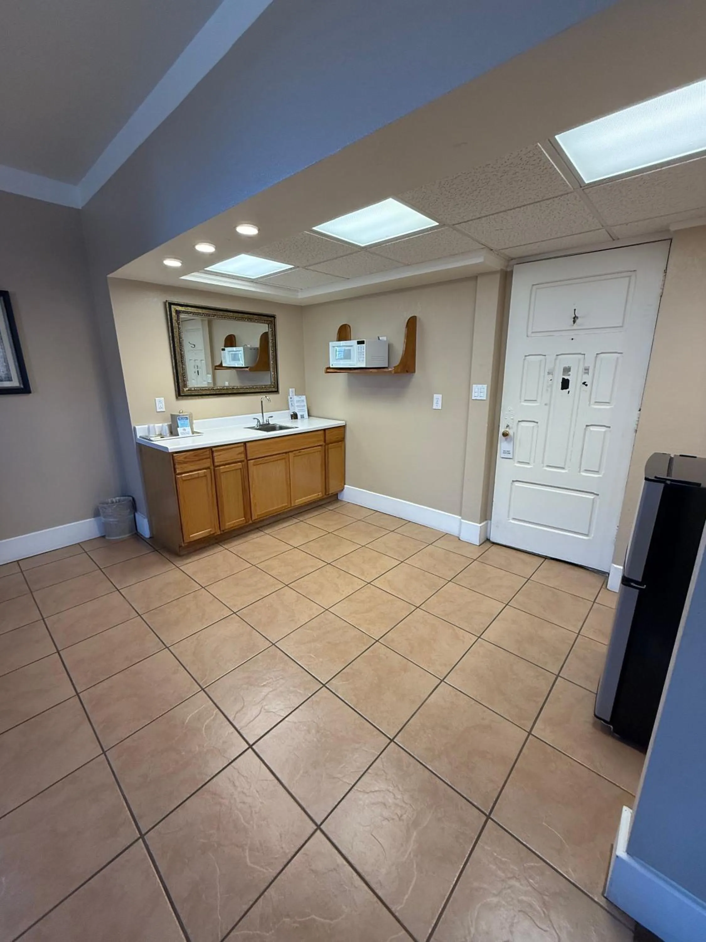 Kitchen or kitchenette in The Gadsden Hotel