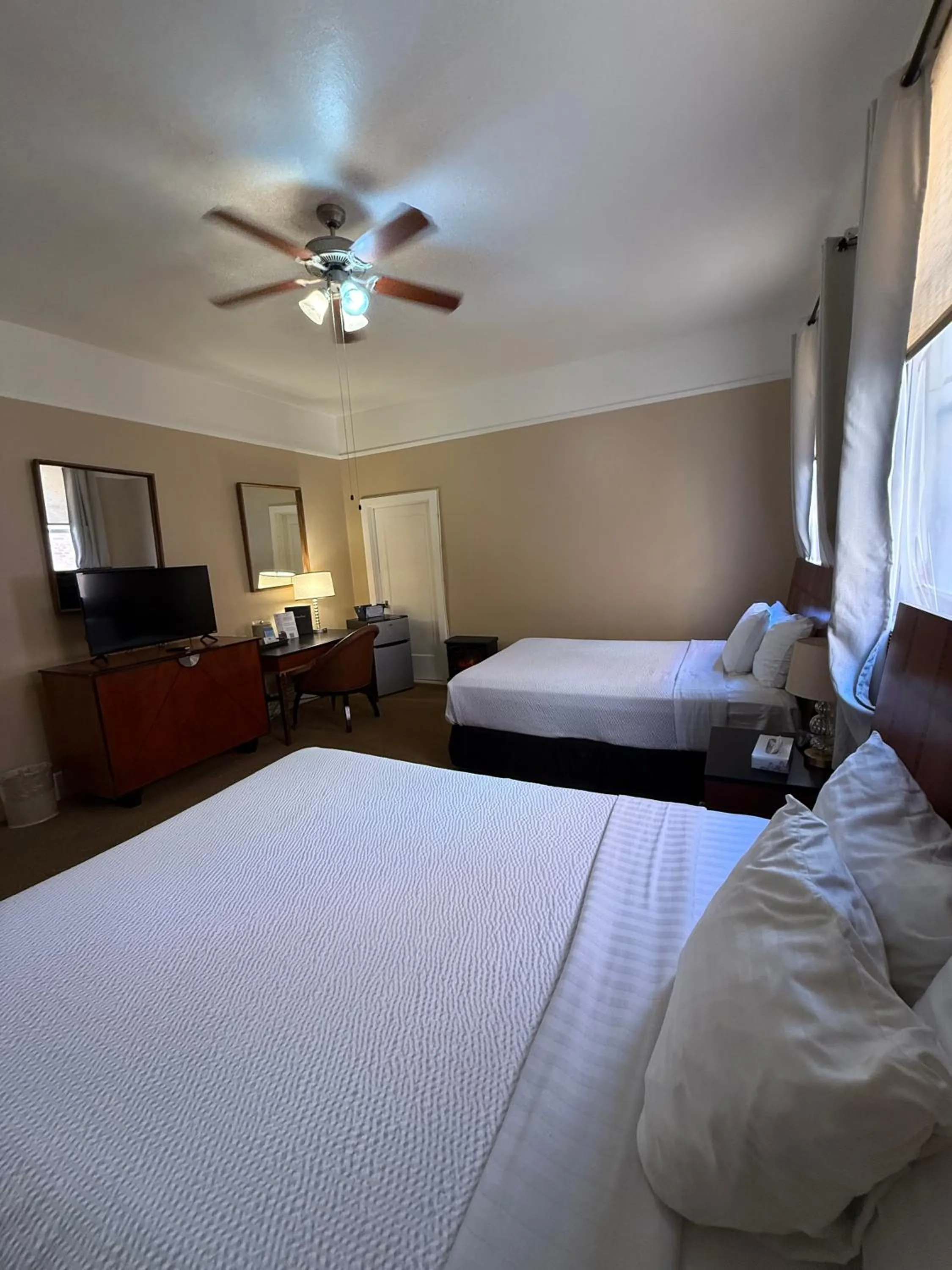 Bedroom, Bed in The Gadsden Hotel